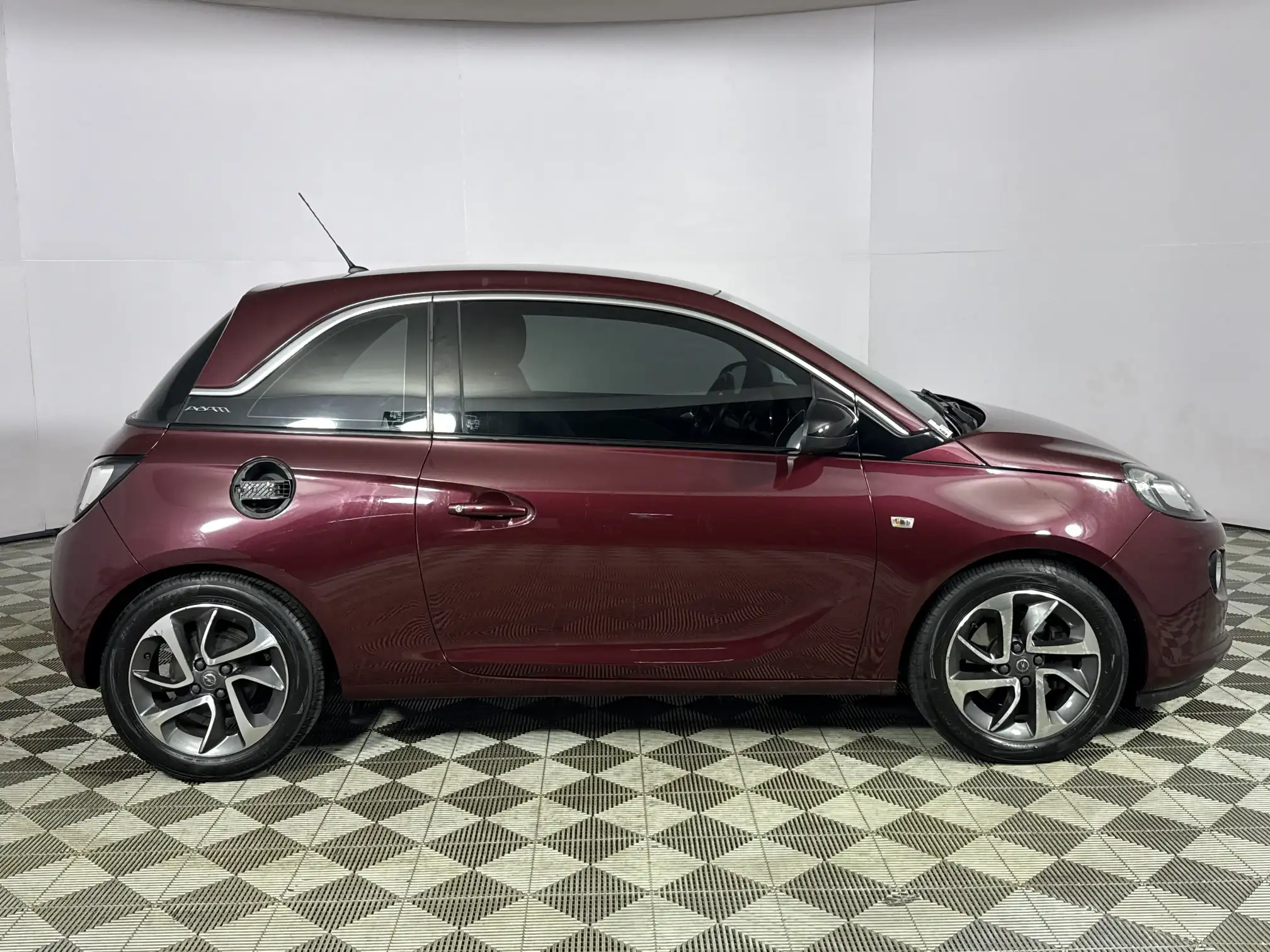 Opel Adam