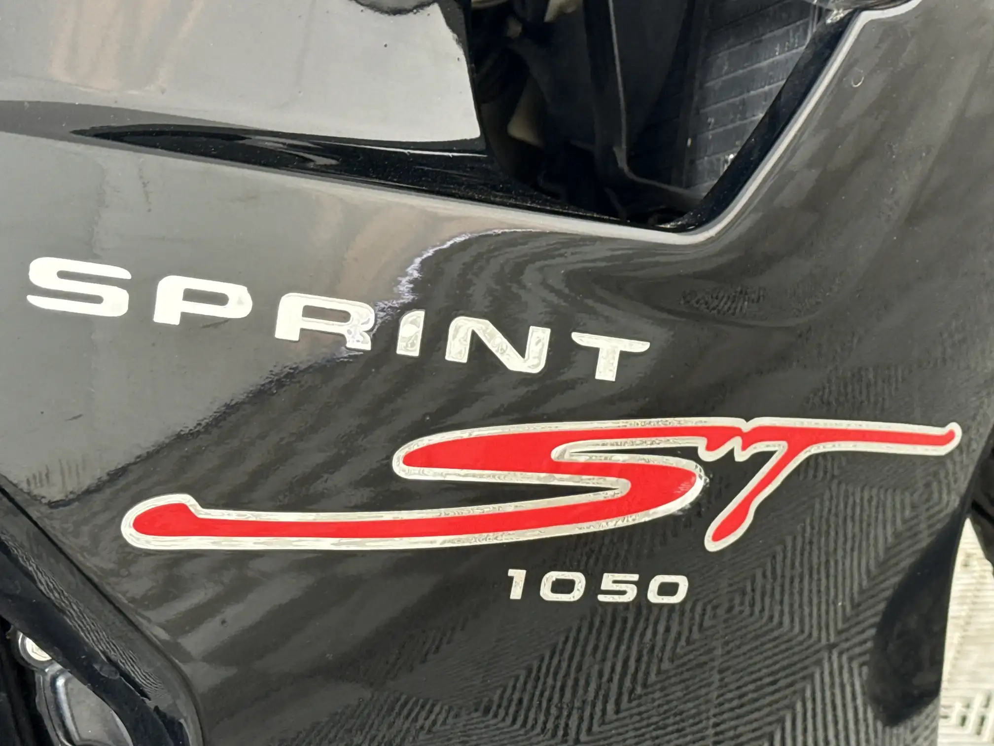 Triumph Sprint