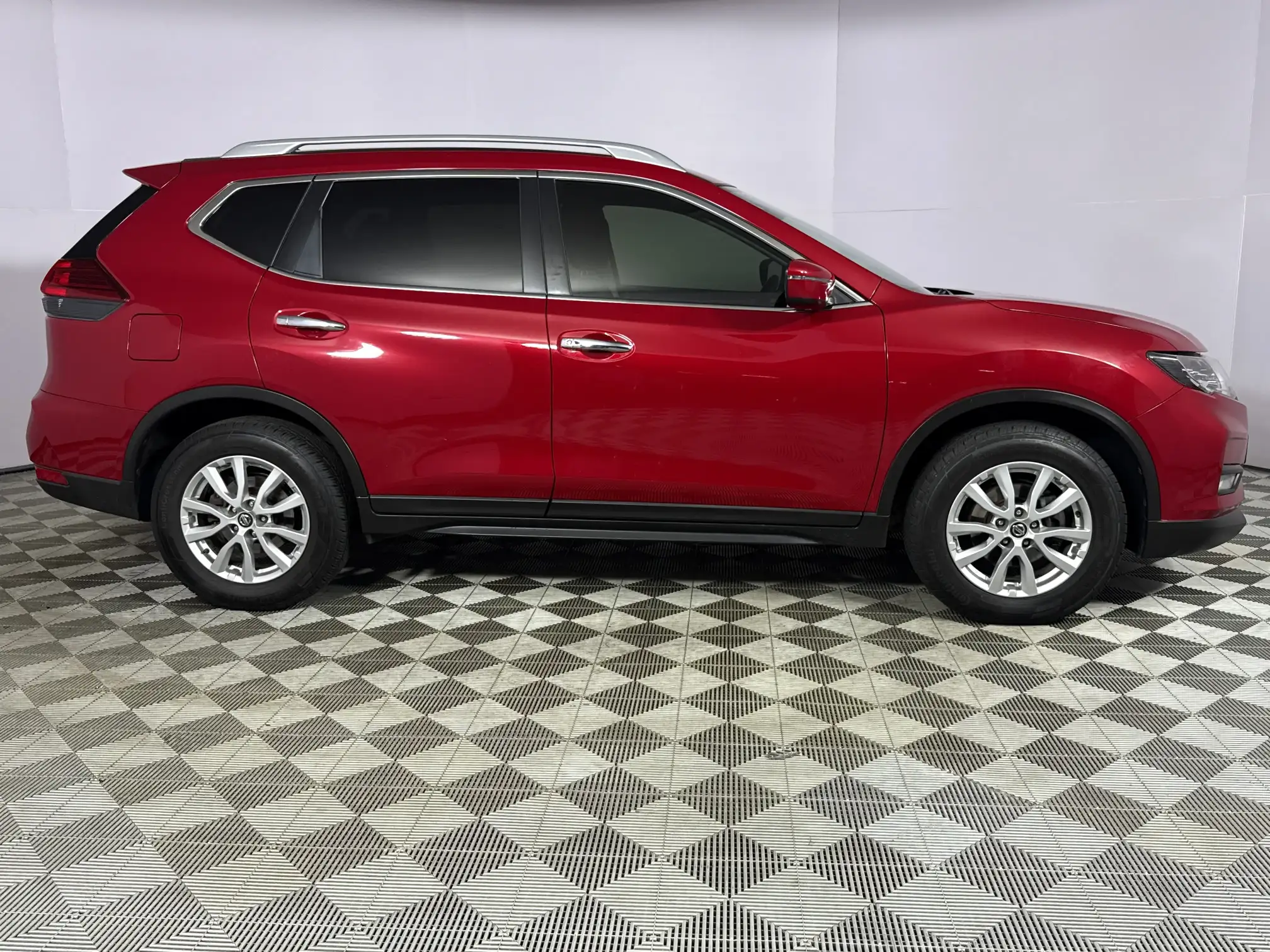 Nissan X Trail