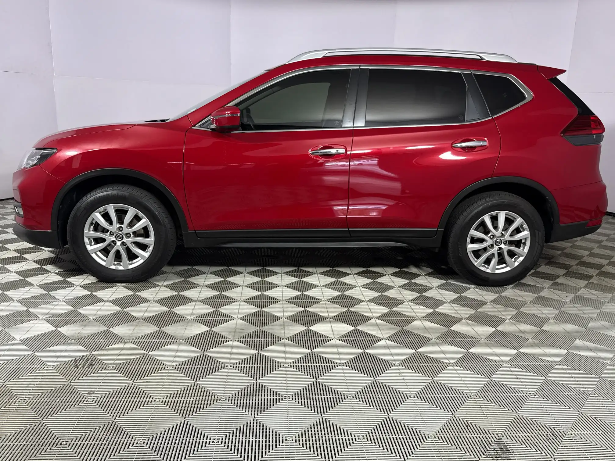 Nissan X Trail