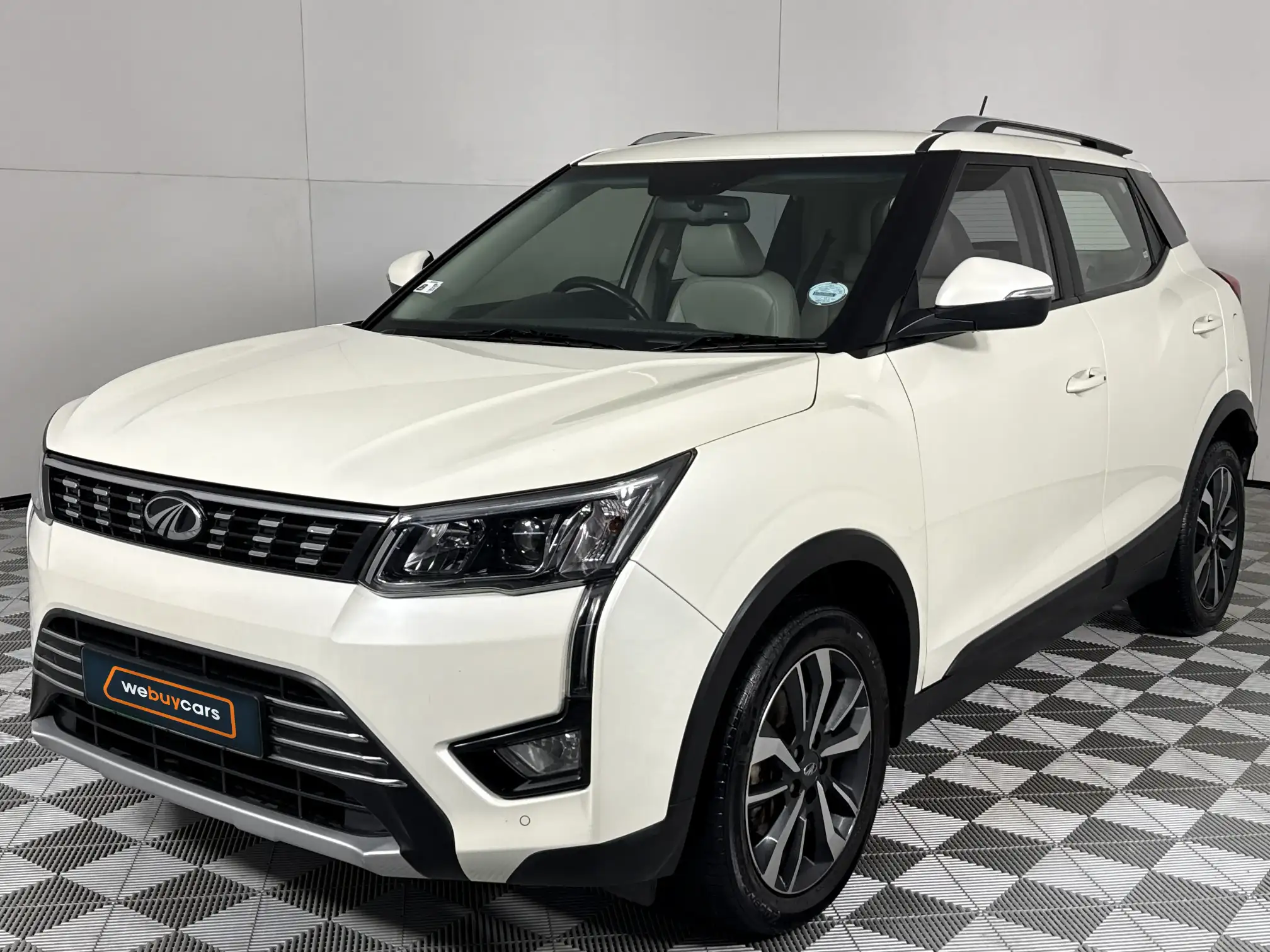 2019 Mahindra Xuv300