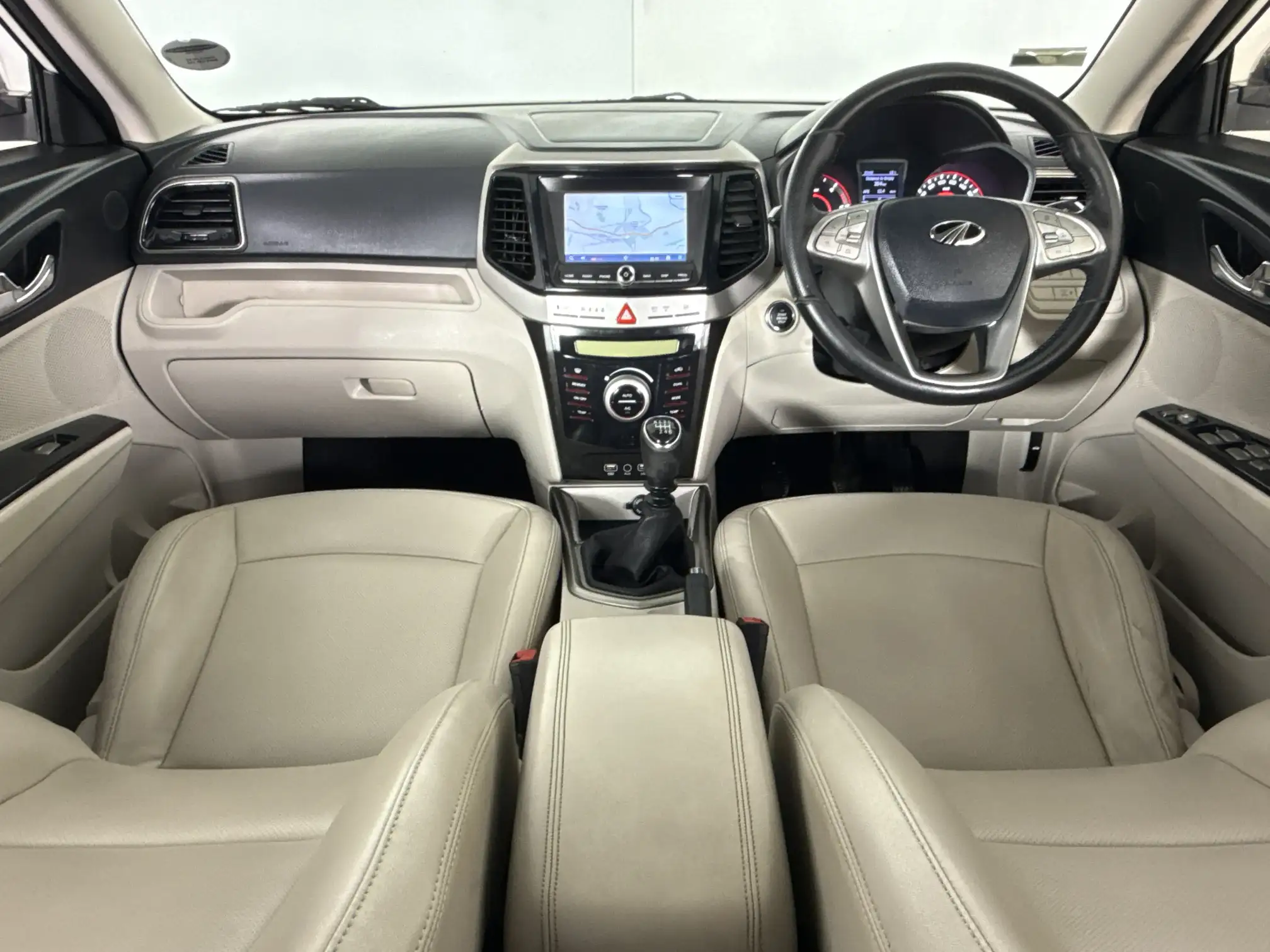 Mahindra Xuv300