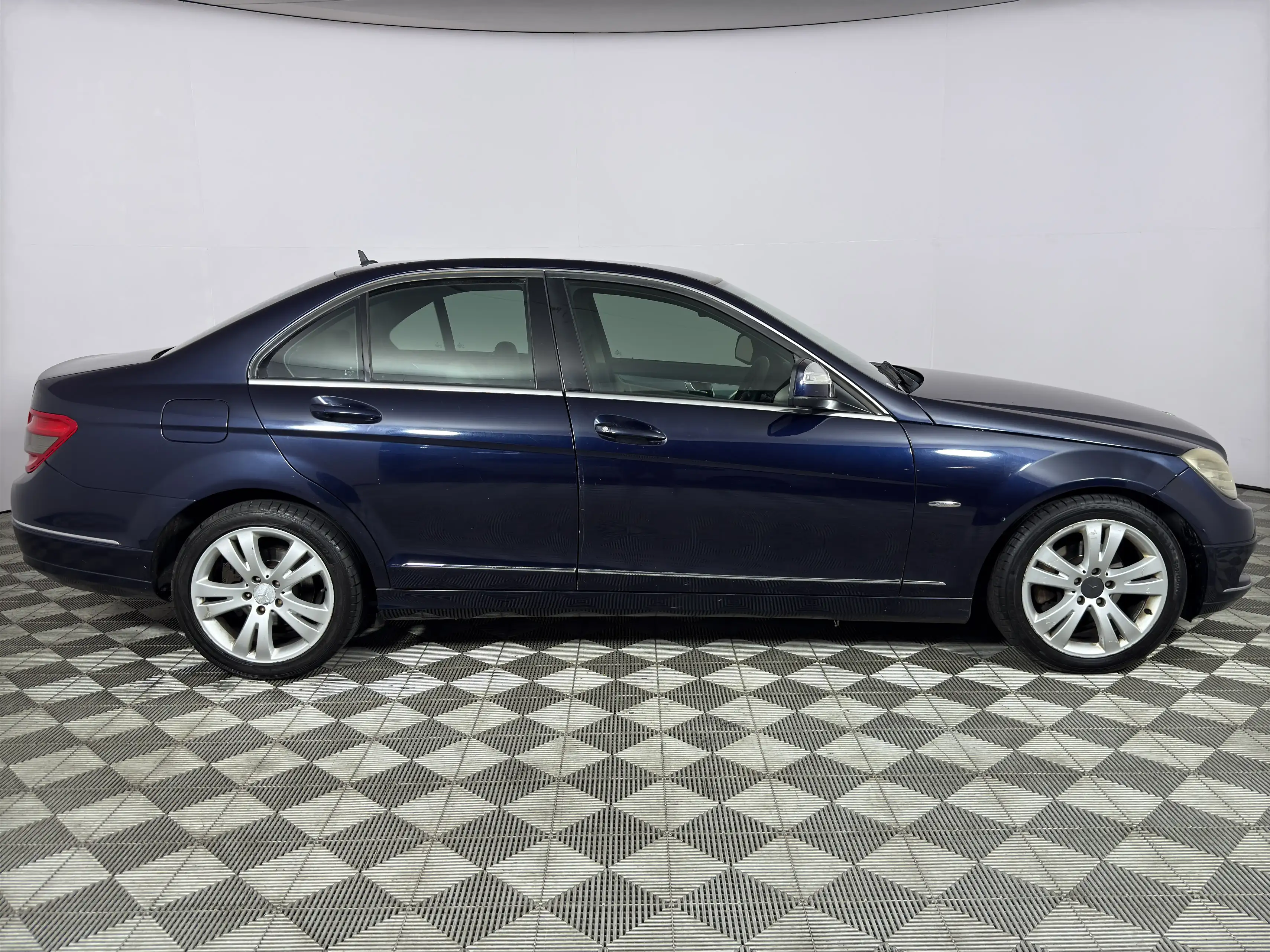 Mercedes-Benz C Class Sedan
