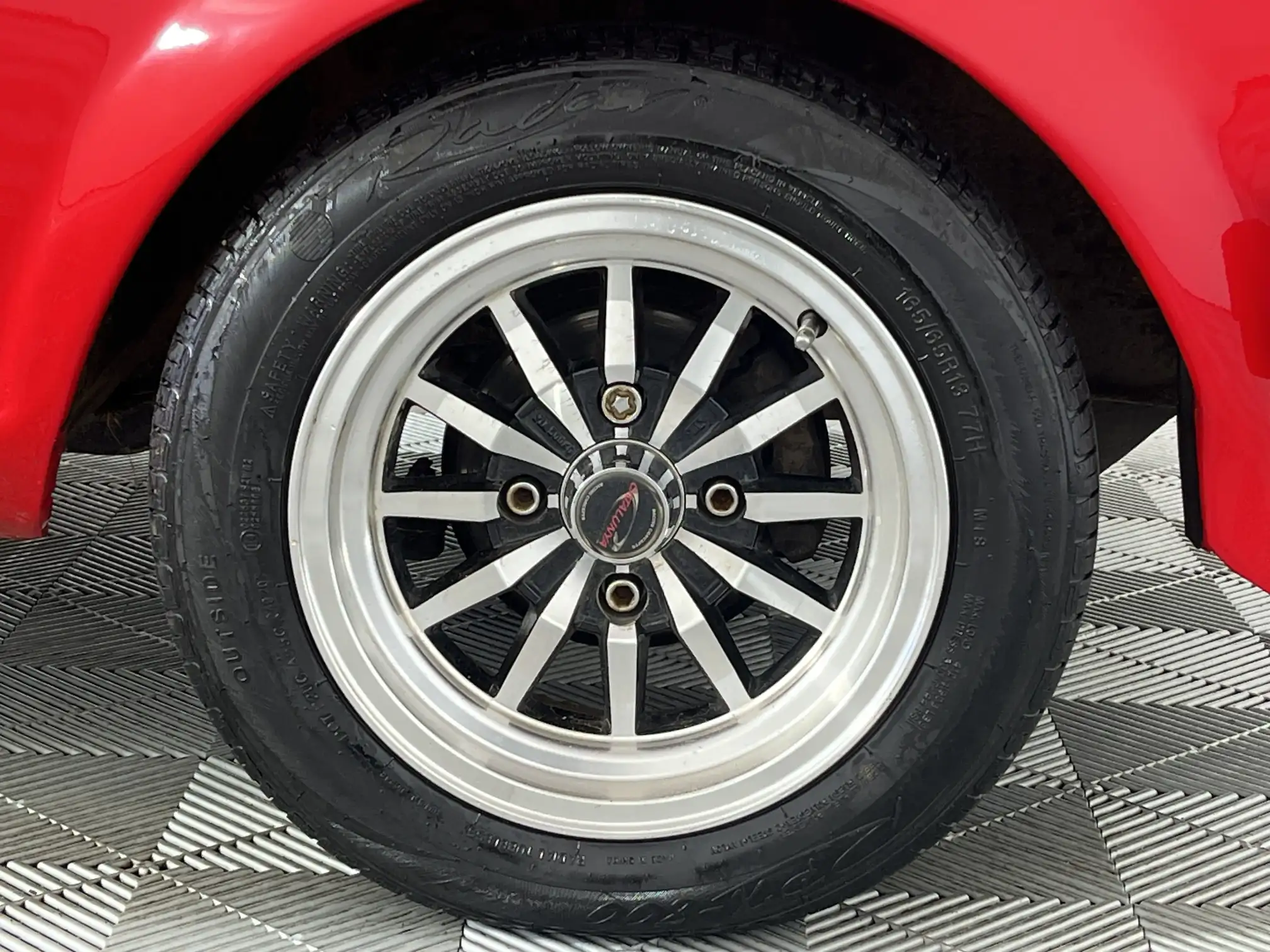 Nissan 1400