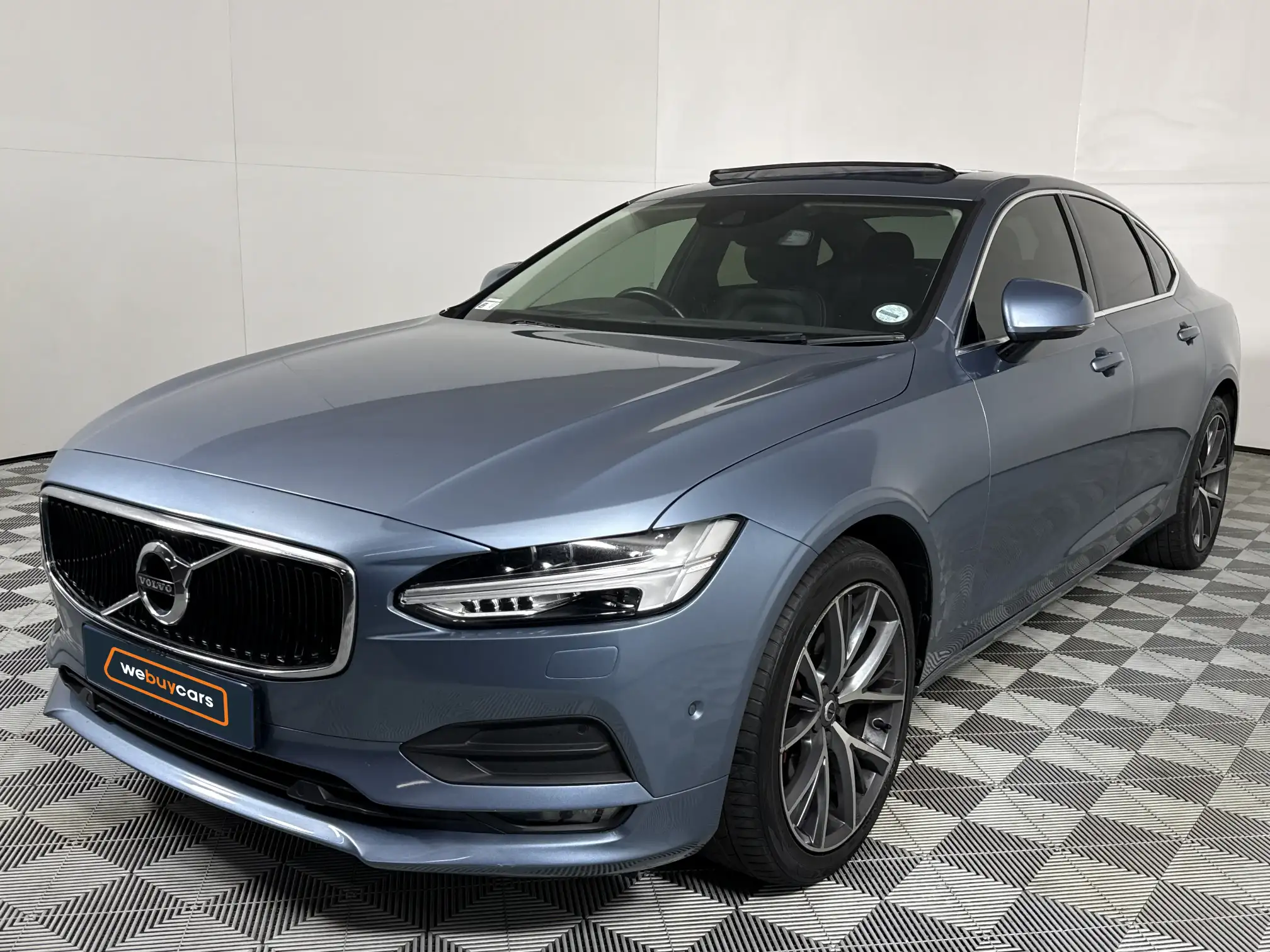2019 Volvo S90