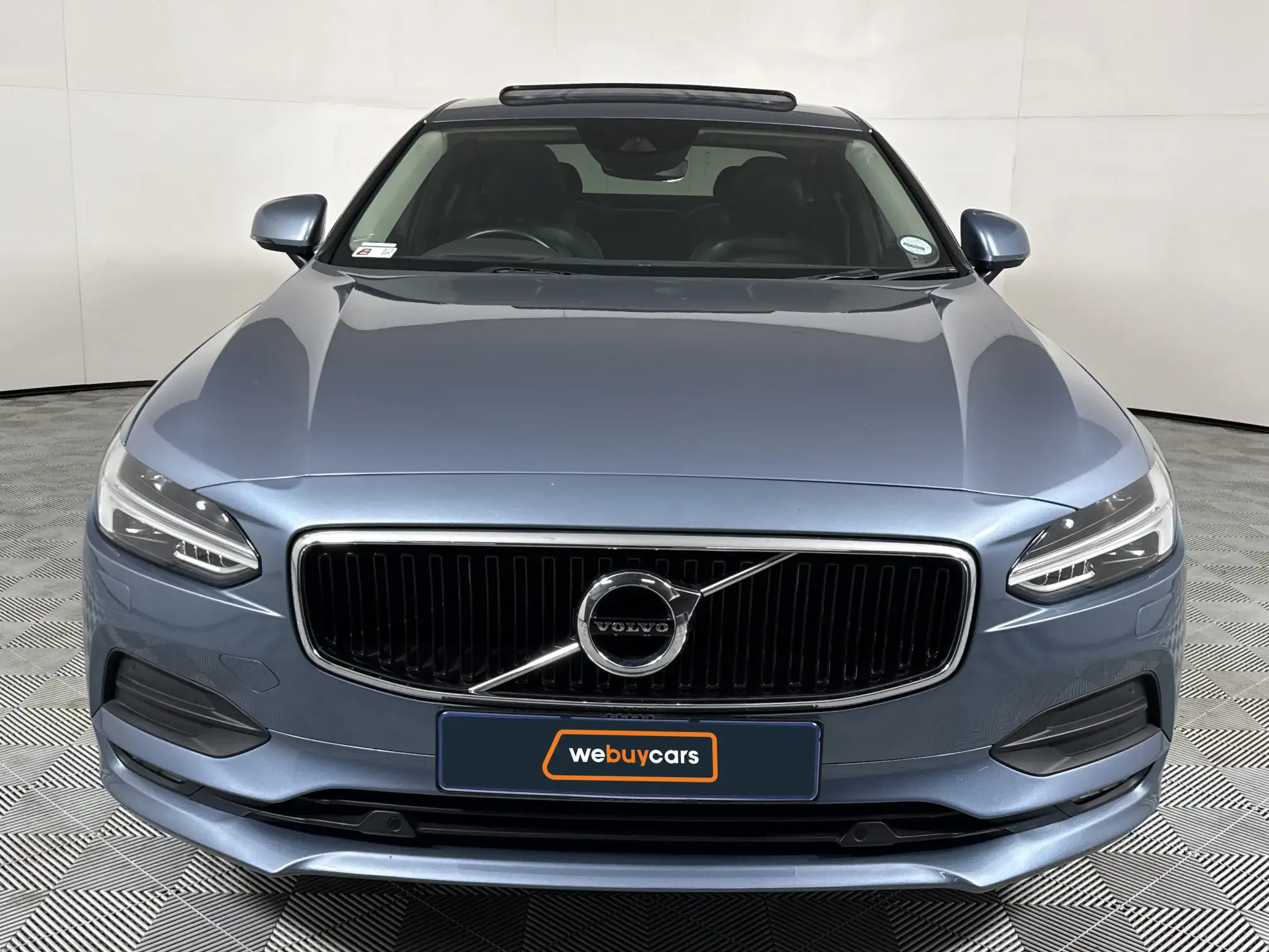 Volvo S90