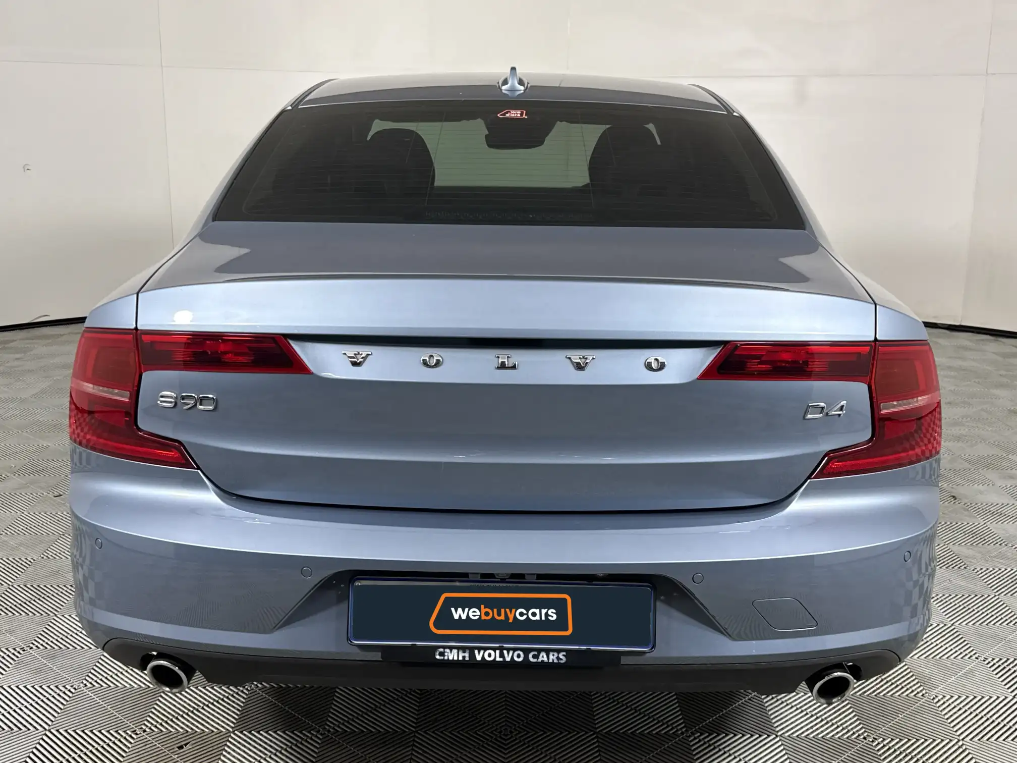 Volvo S90