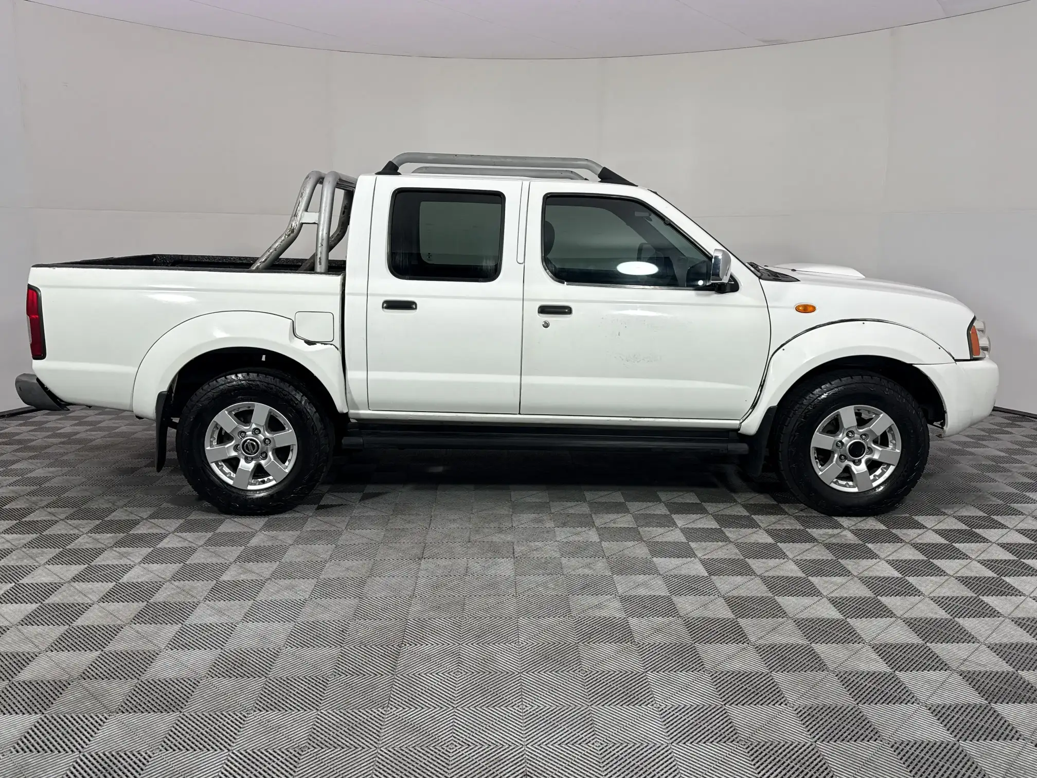 Nissan Hardbody