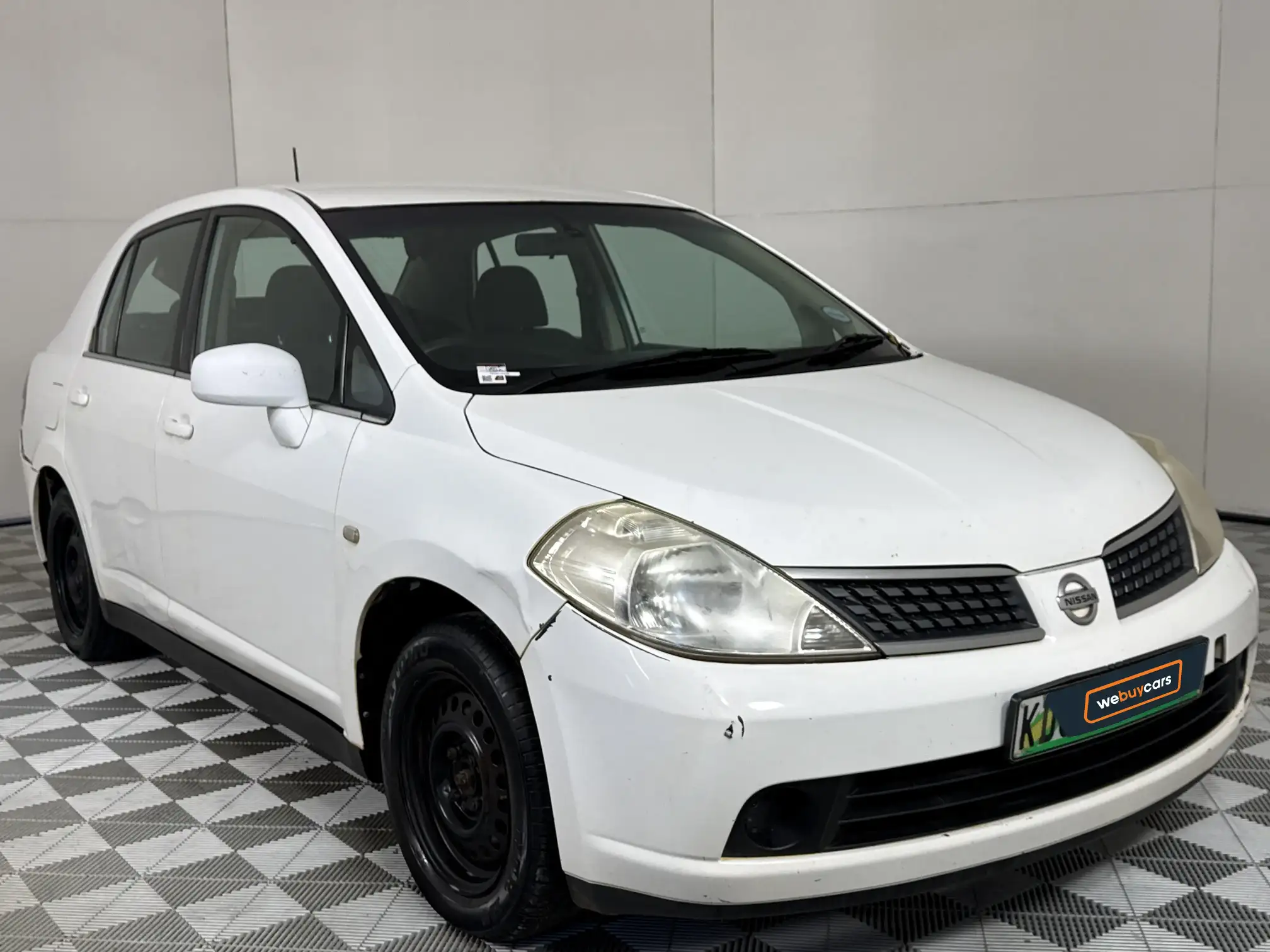 Nissan Tiida
