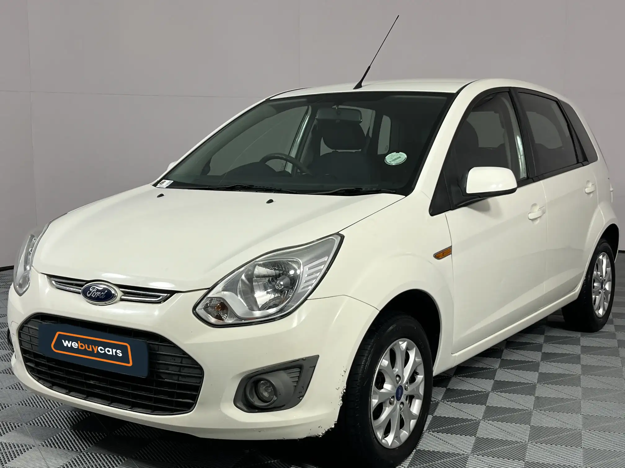 2015 Ford Figo