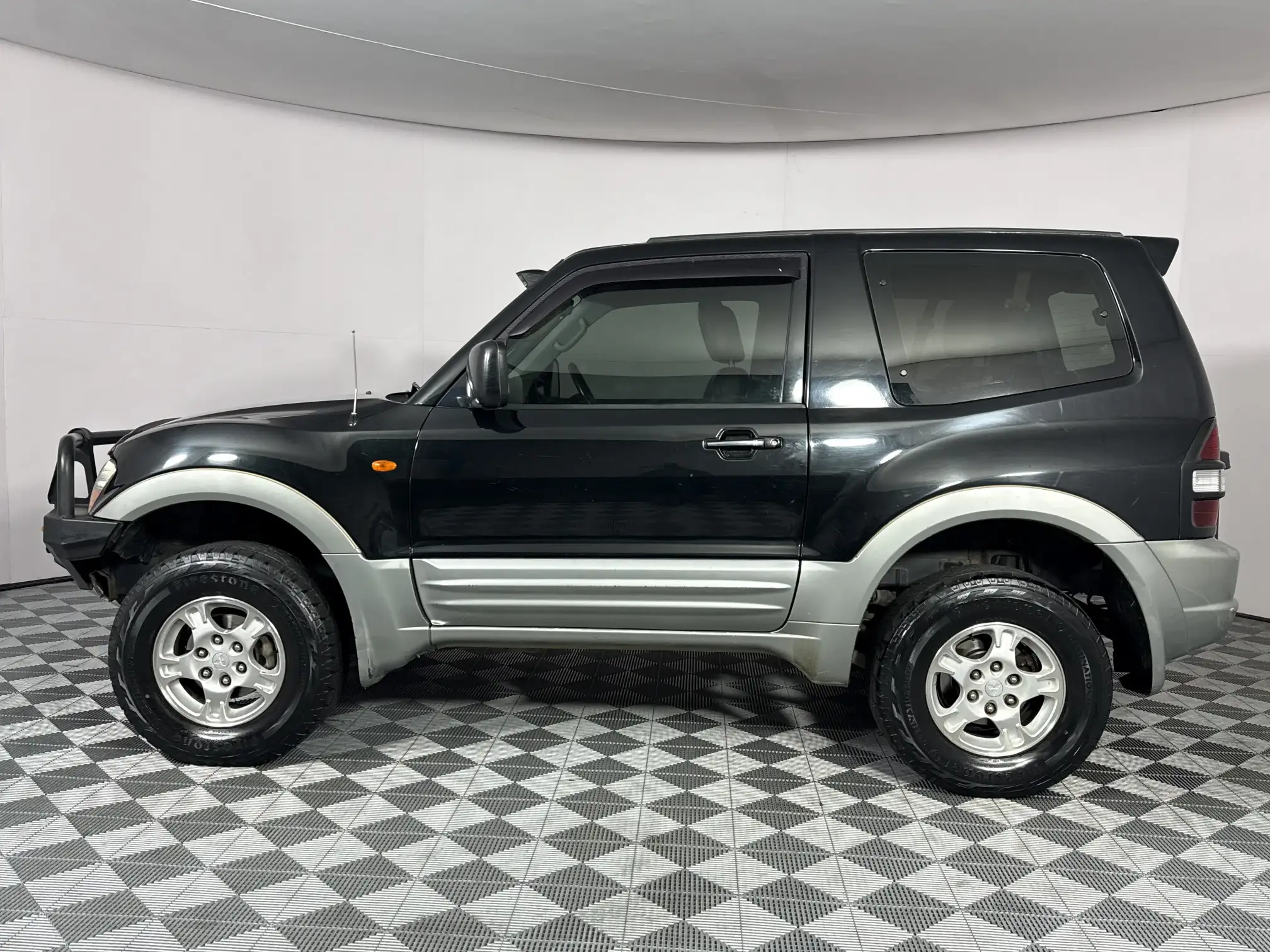Mitsubishi Pajero