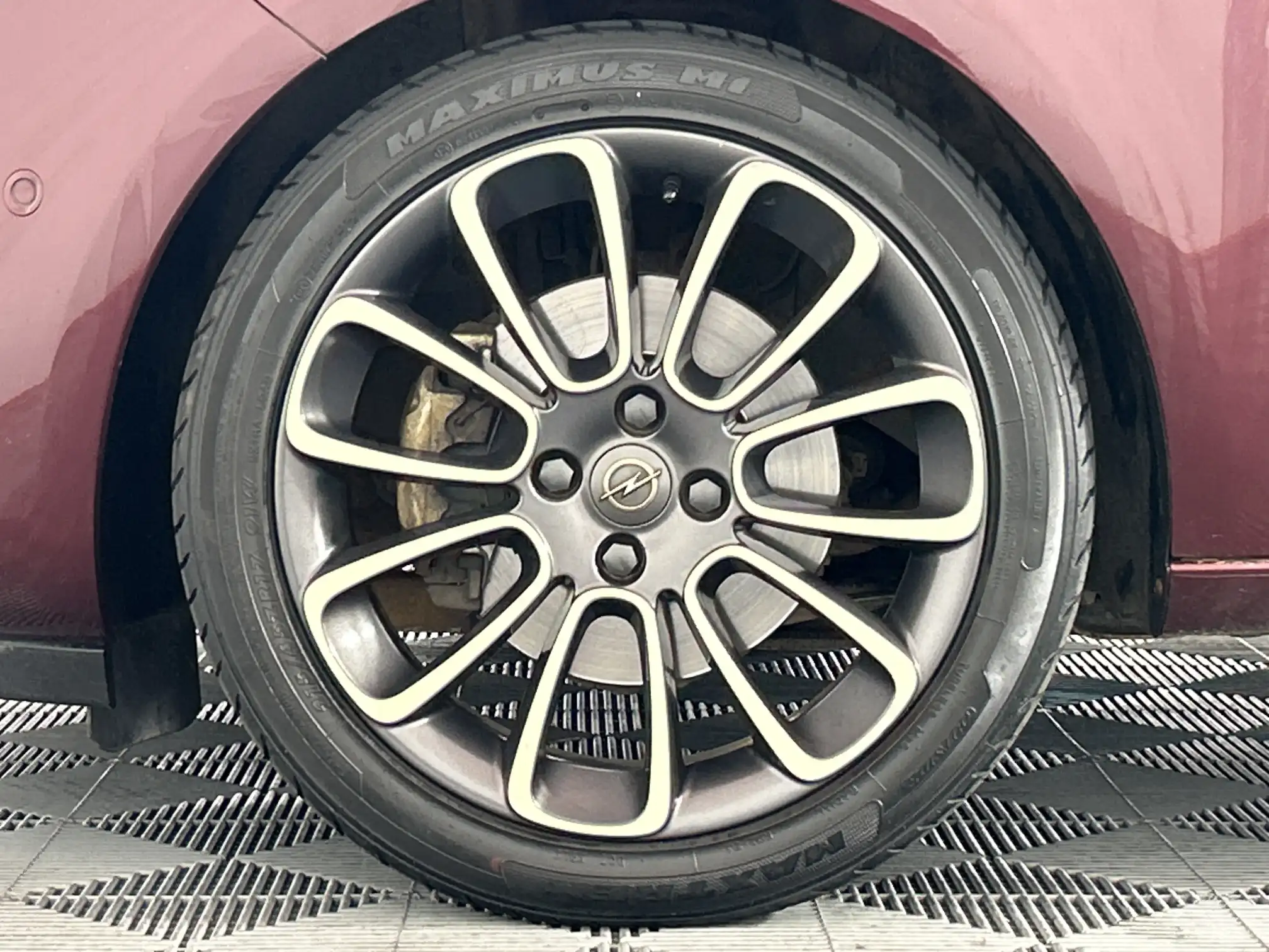 Opel Adam
