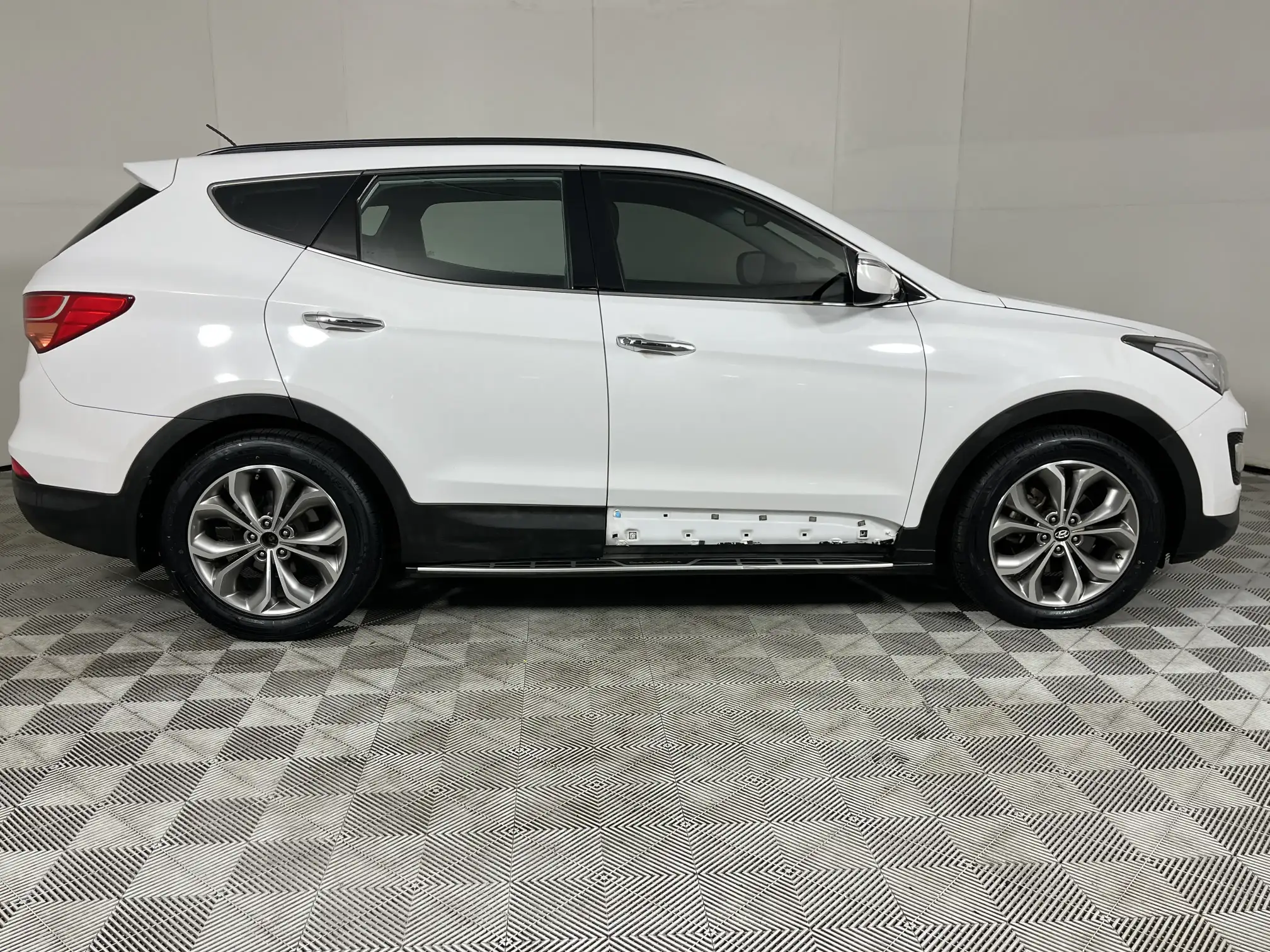 Hyundai Santa-FE