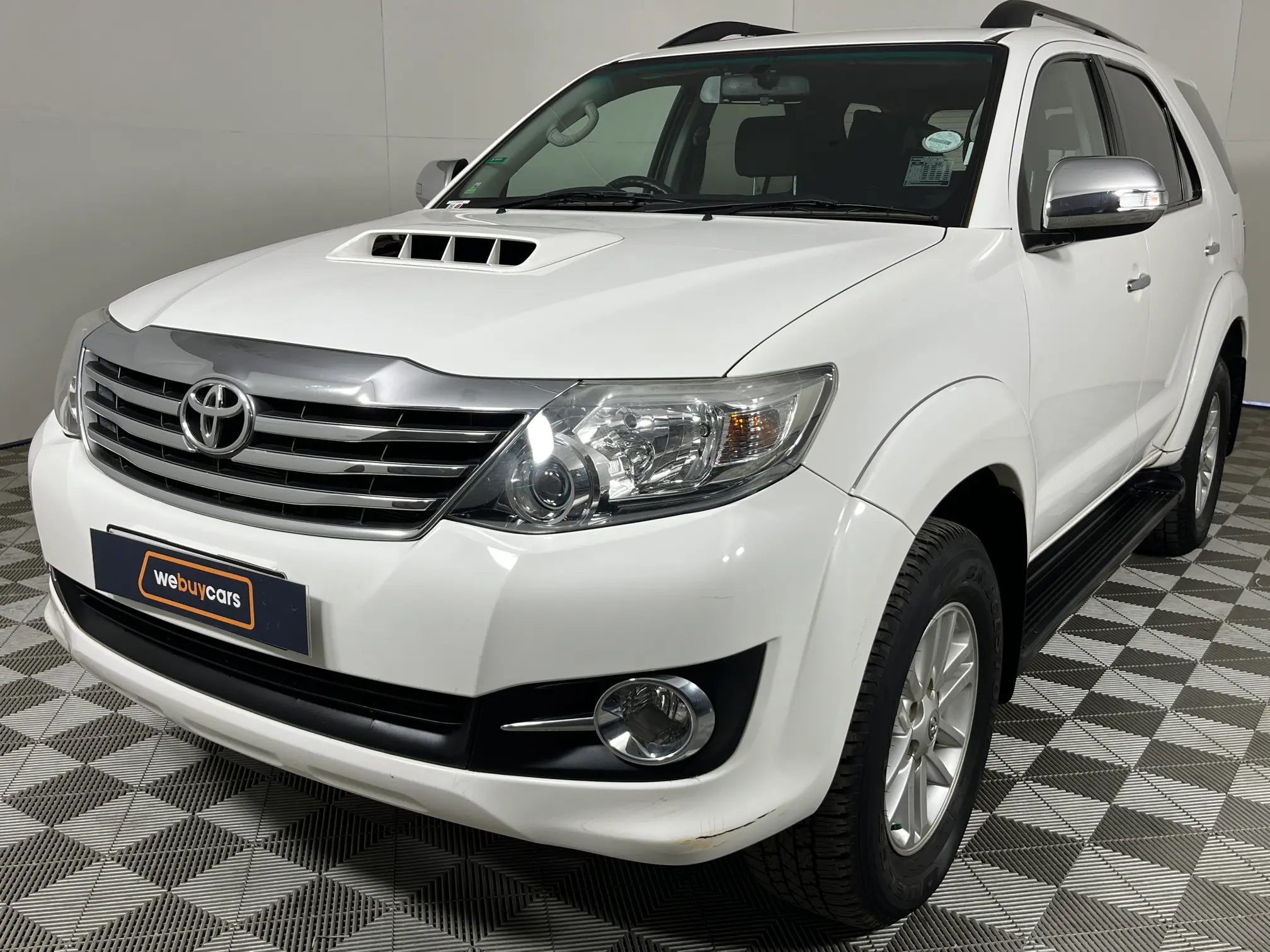 2014 Toyota Fortuner 2.5d-4d RB