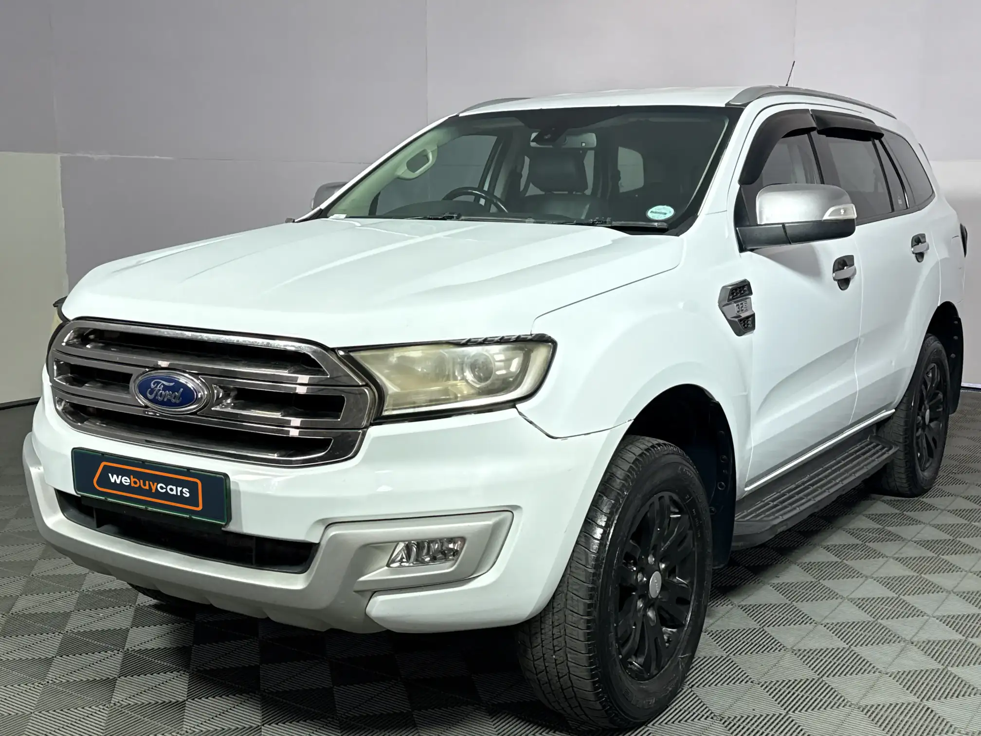 2017 Ford Everest