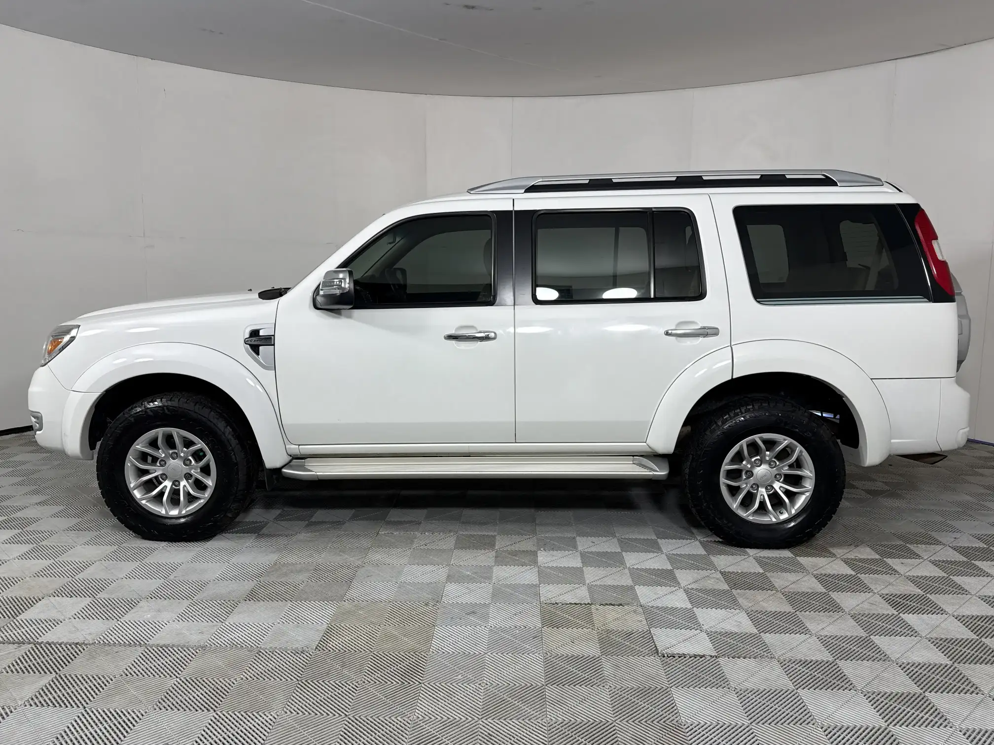 Ford Everest