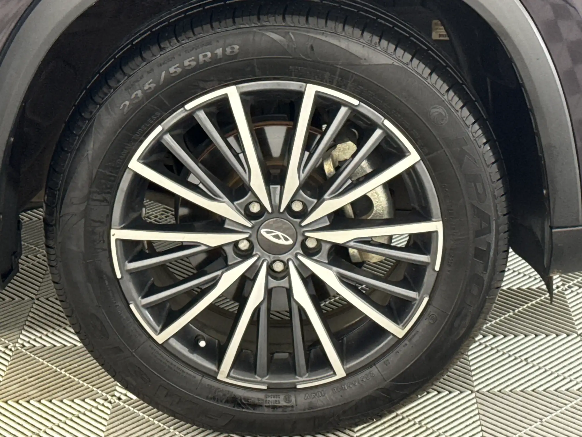Chery Tiggo 8 PRO