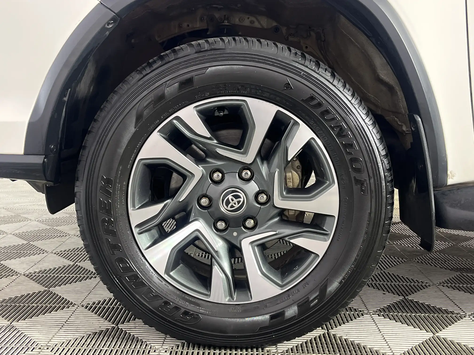 Toyota Fortuner
