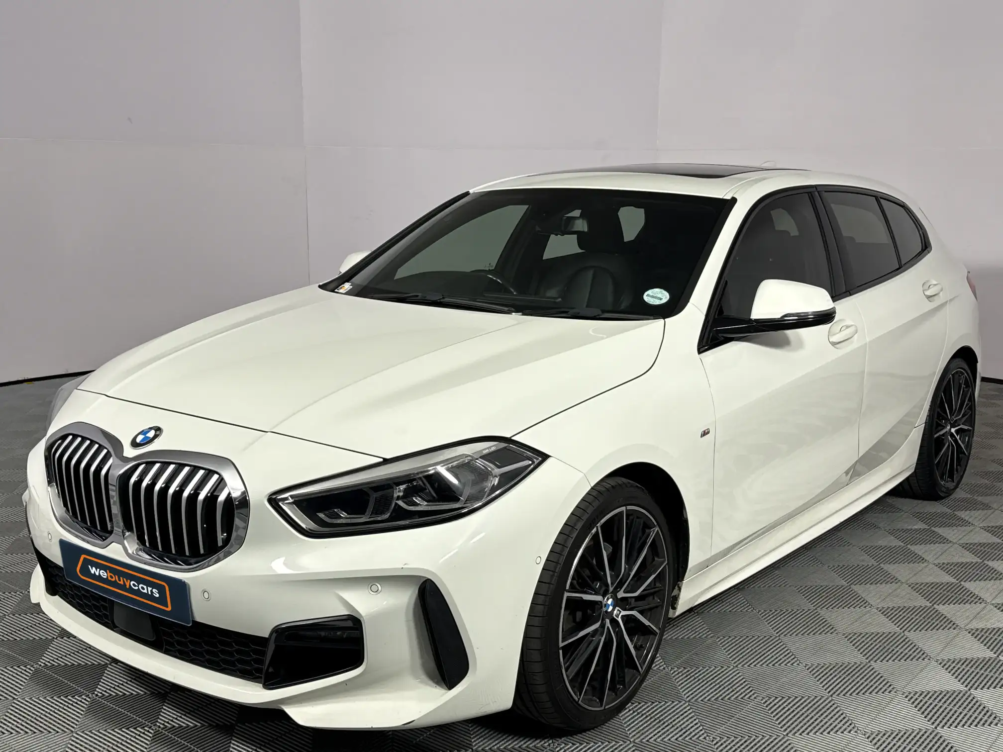 2019 BMW 1 Series (f40)
