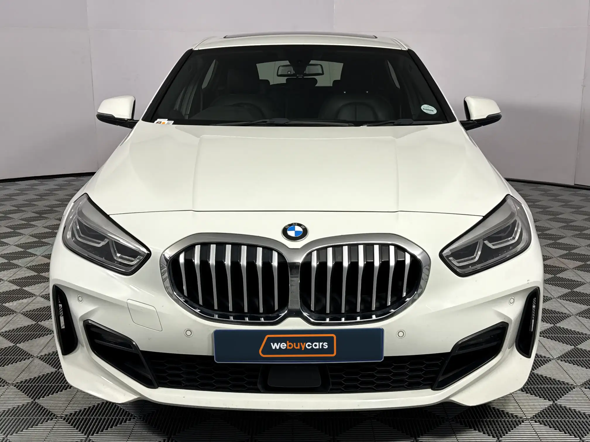 BMW 1 Series (f40)