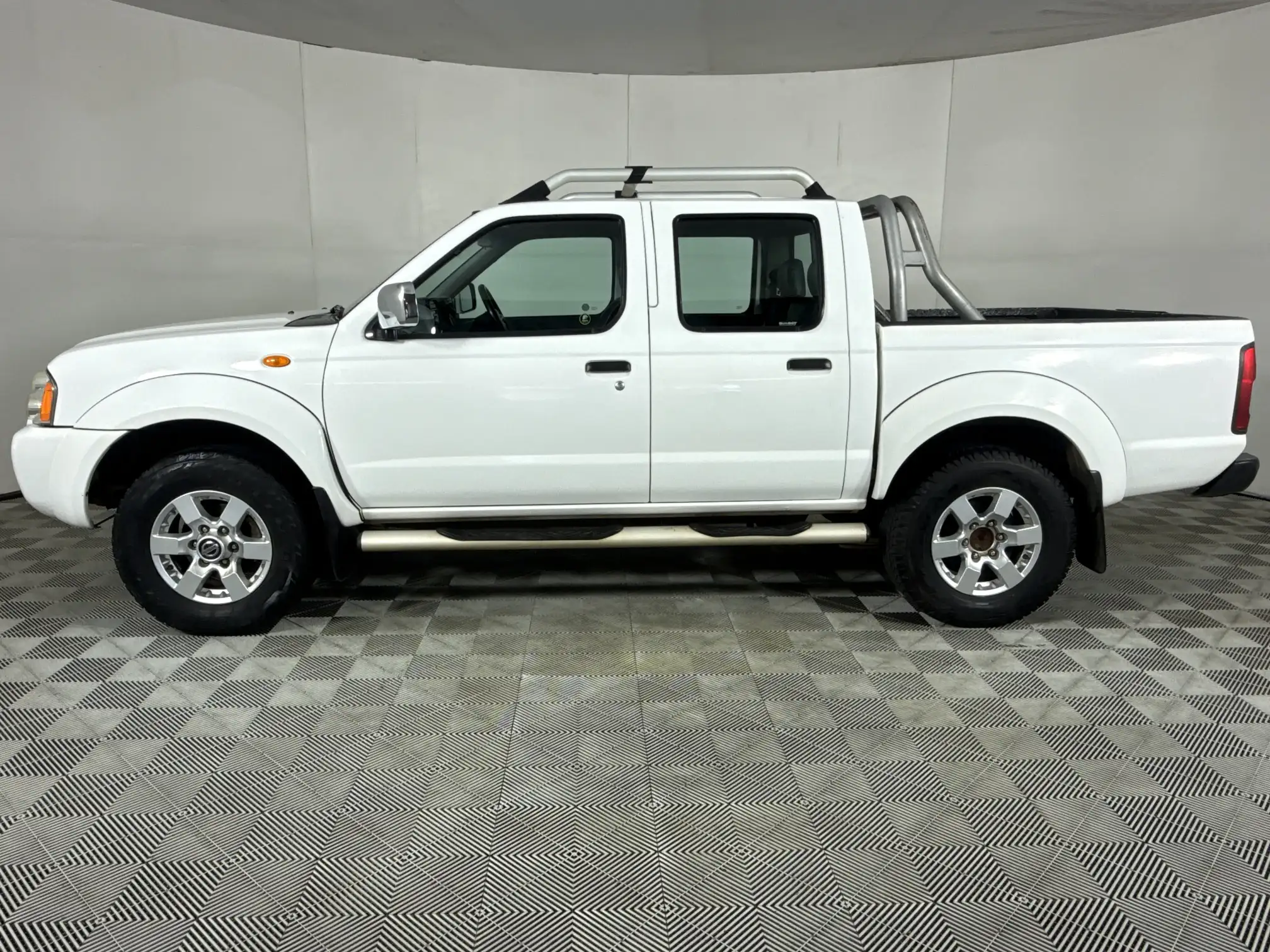 Nissan Hardbody