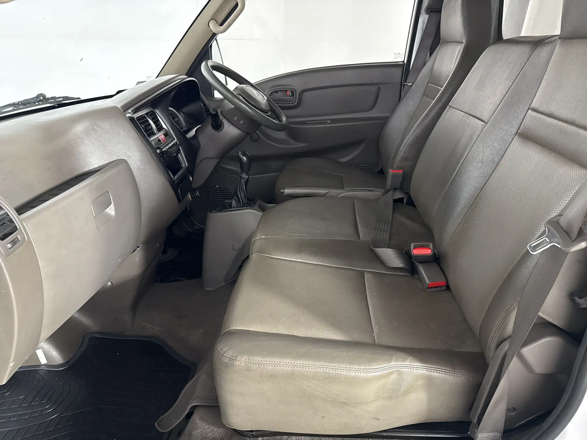 Hyundai H100