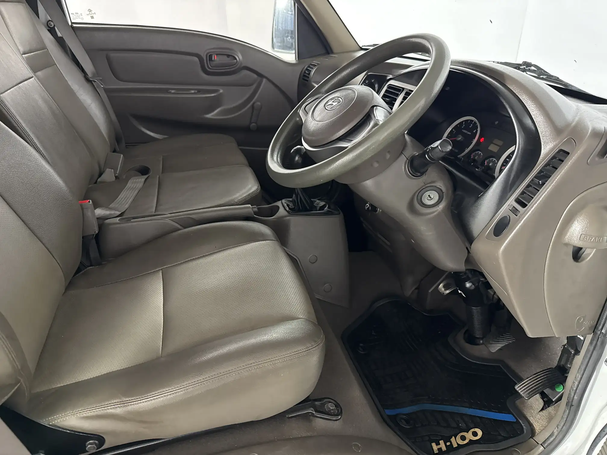 Hyundai H100