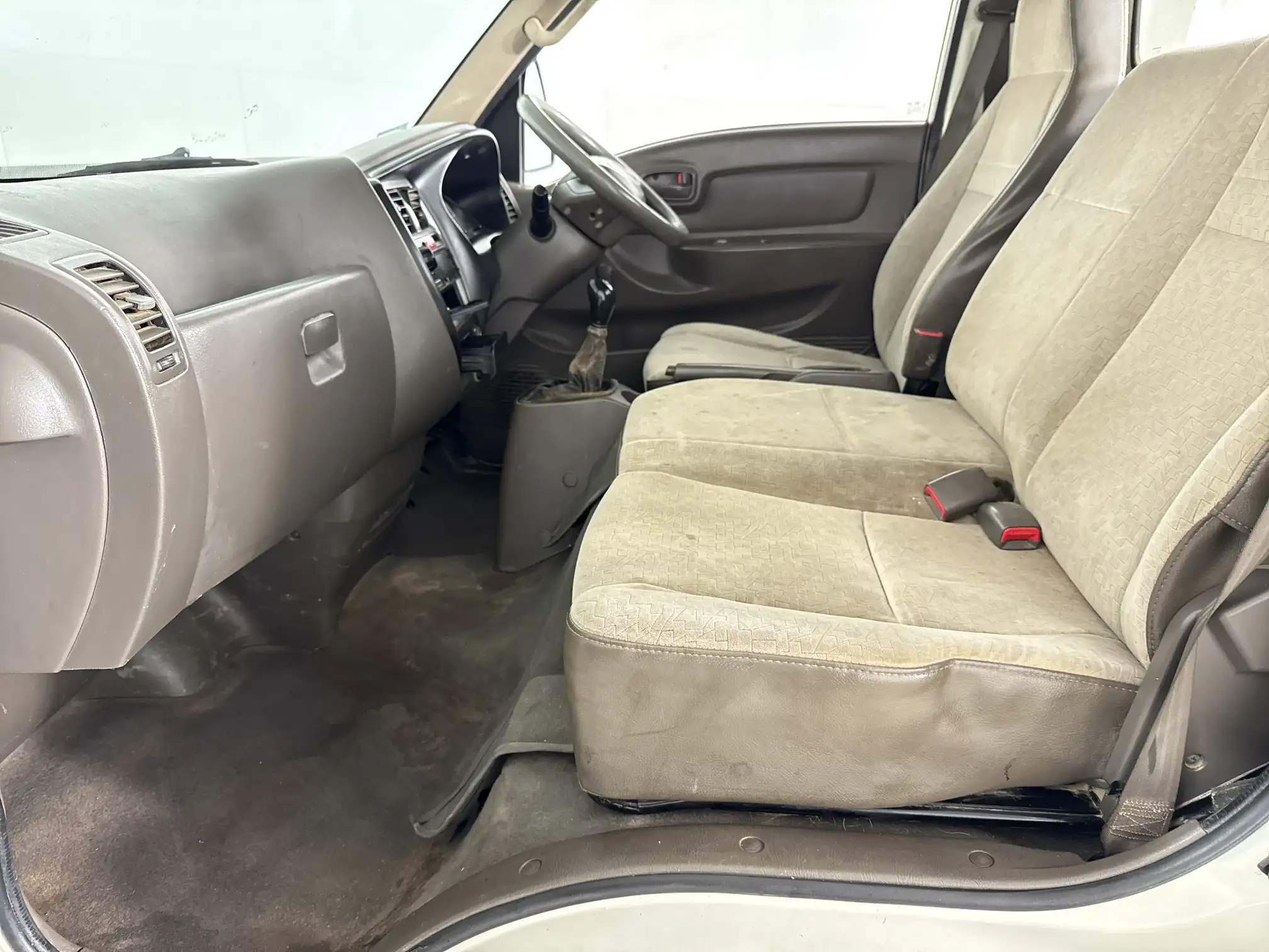 Hyundai H100