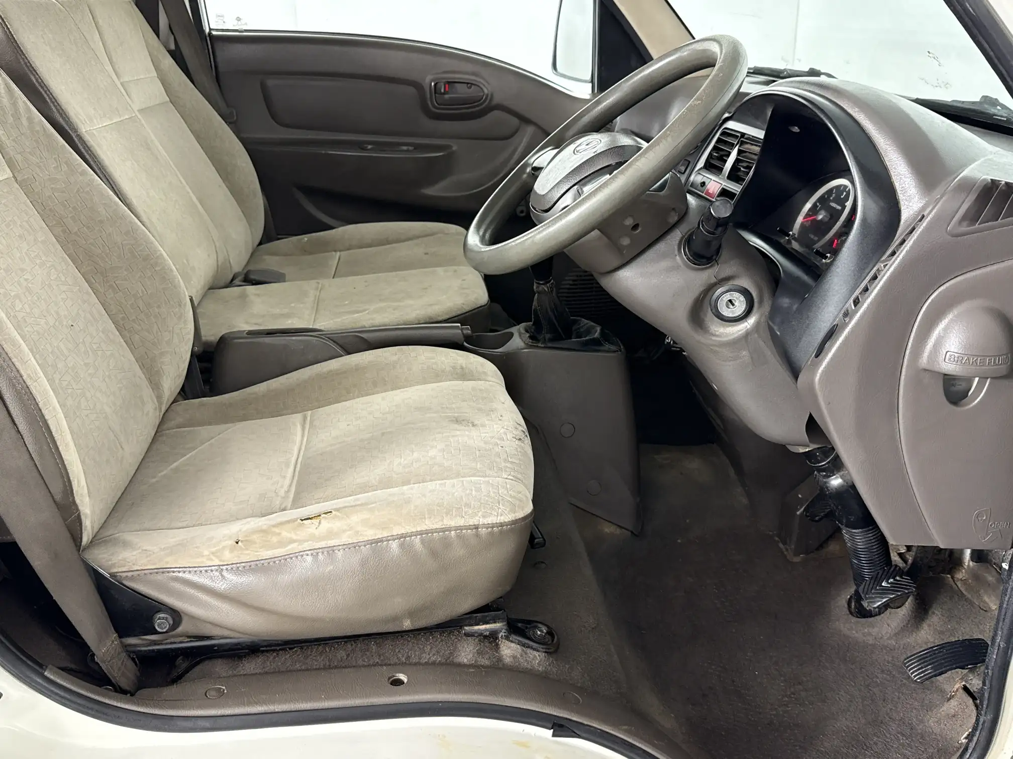 Hyundai H100