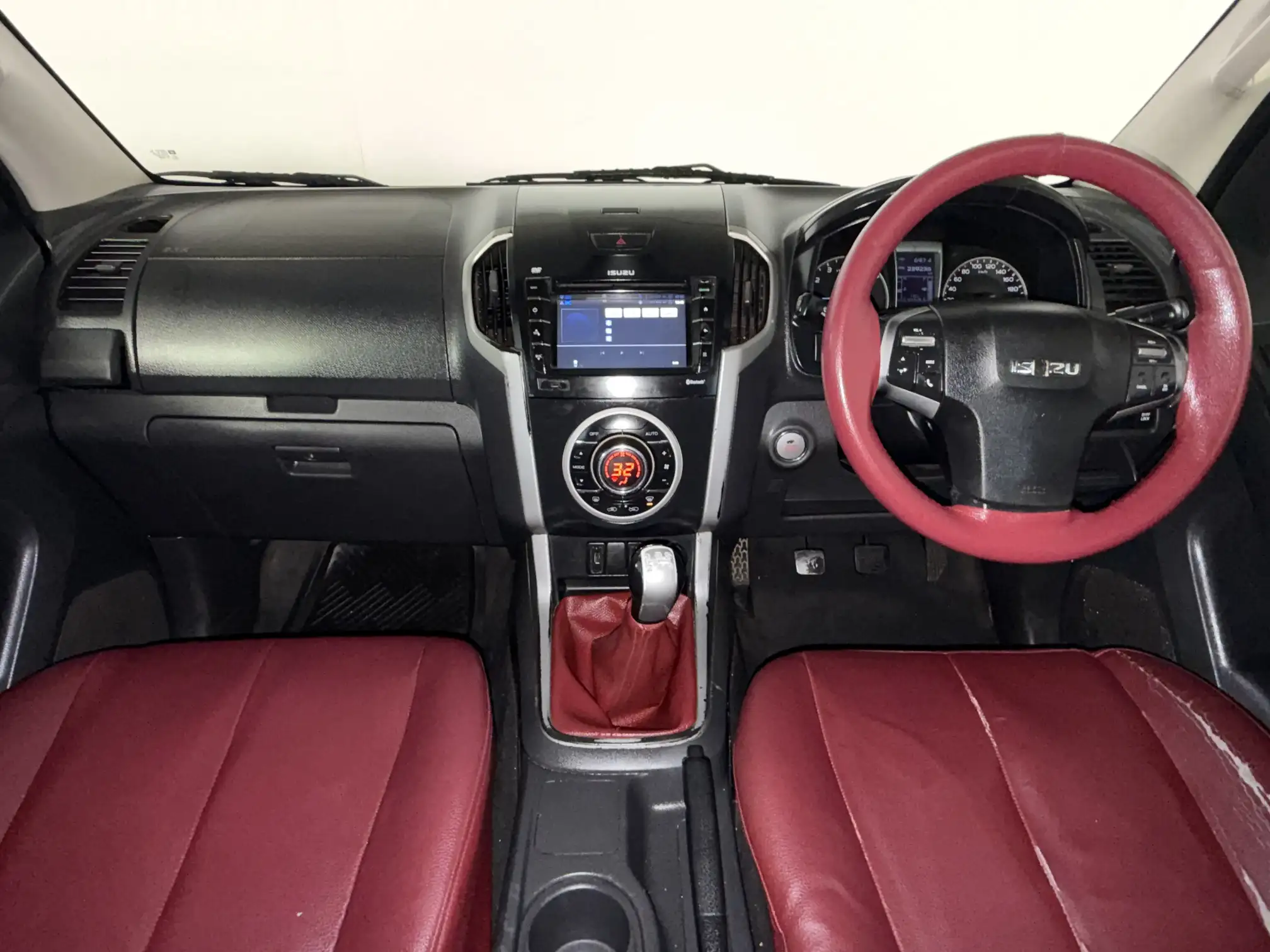 Isuzu KB