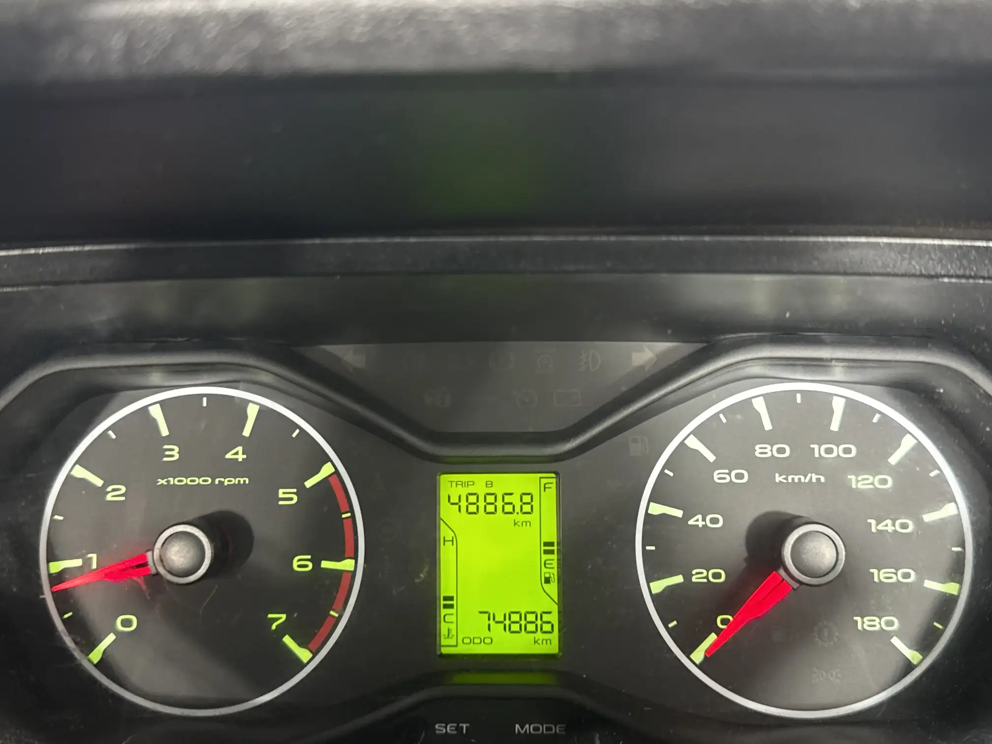 Mahindra PIK UP