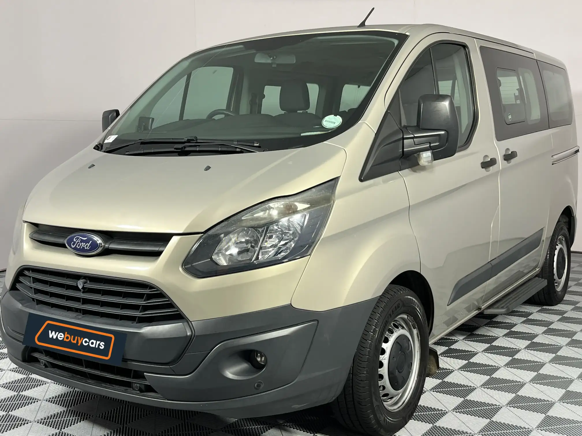 2016 Ford Tourneo