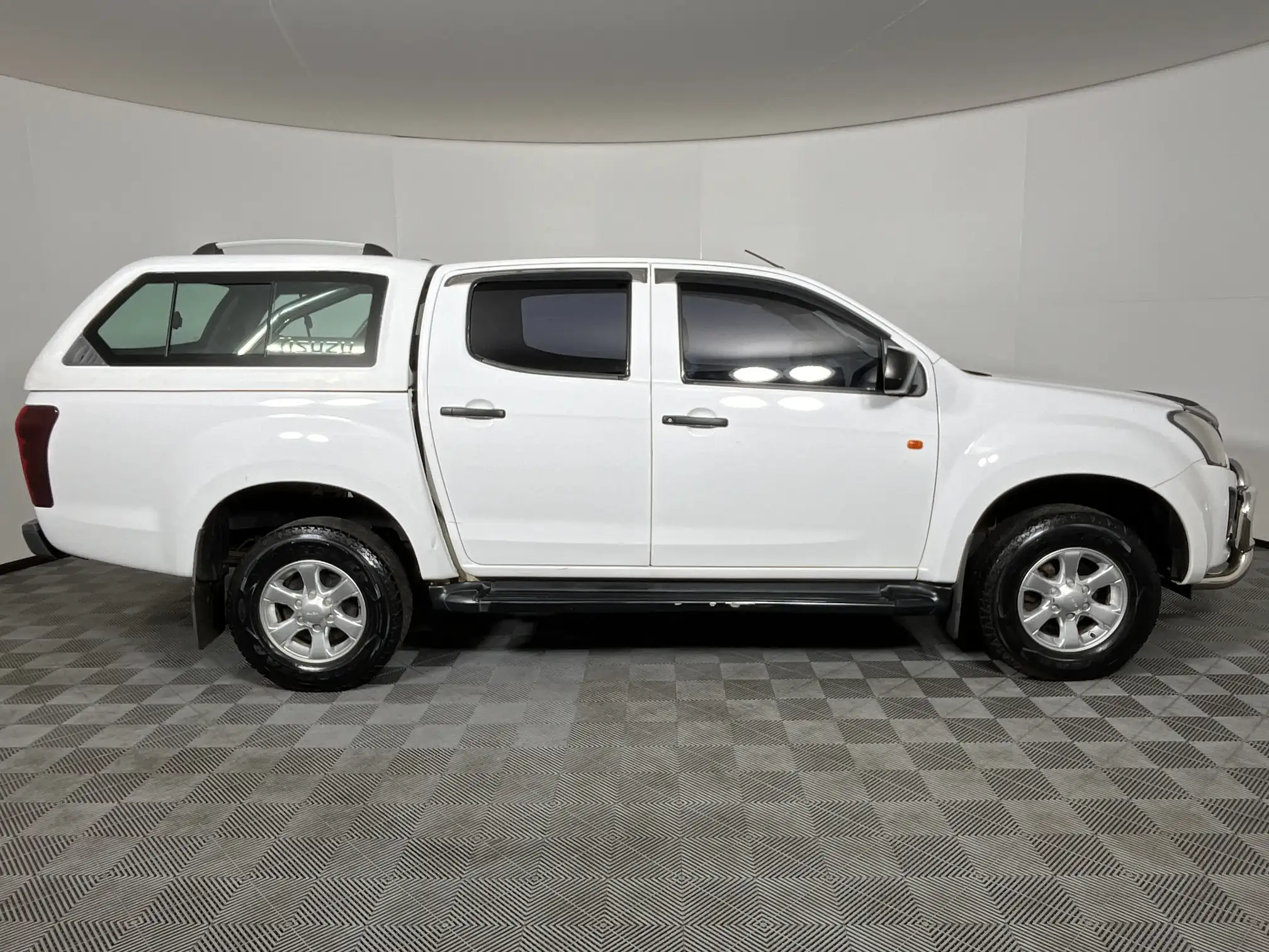 Isuzu KB