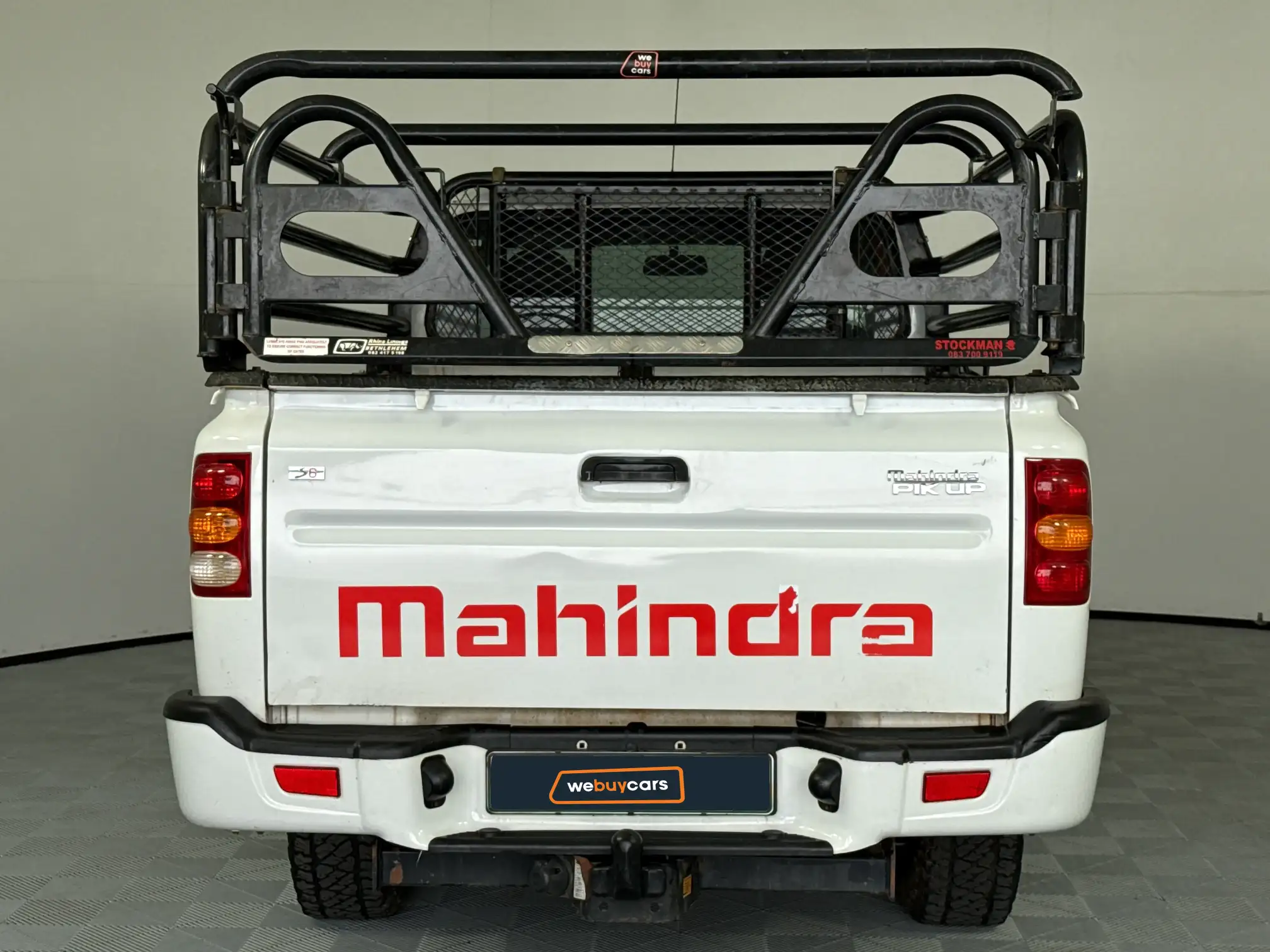 Mahindra PIK UP