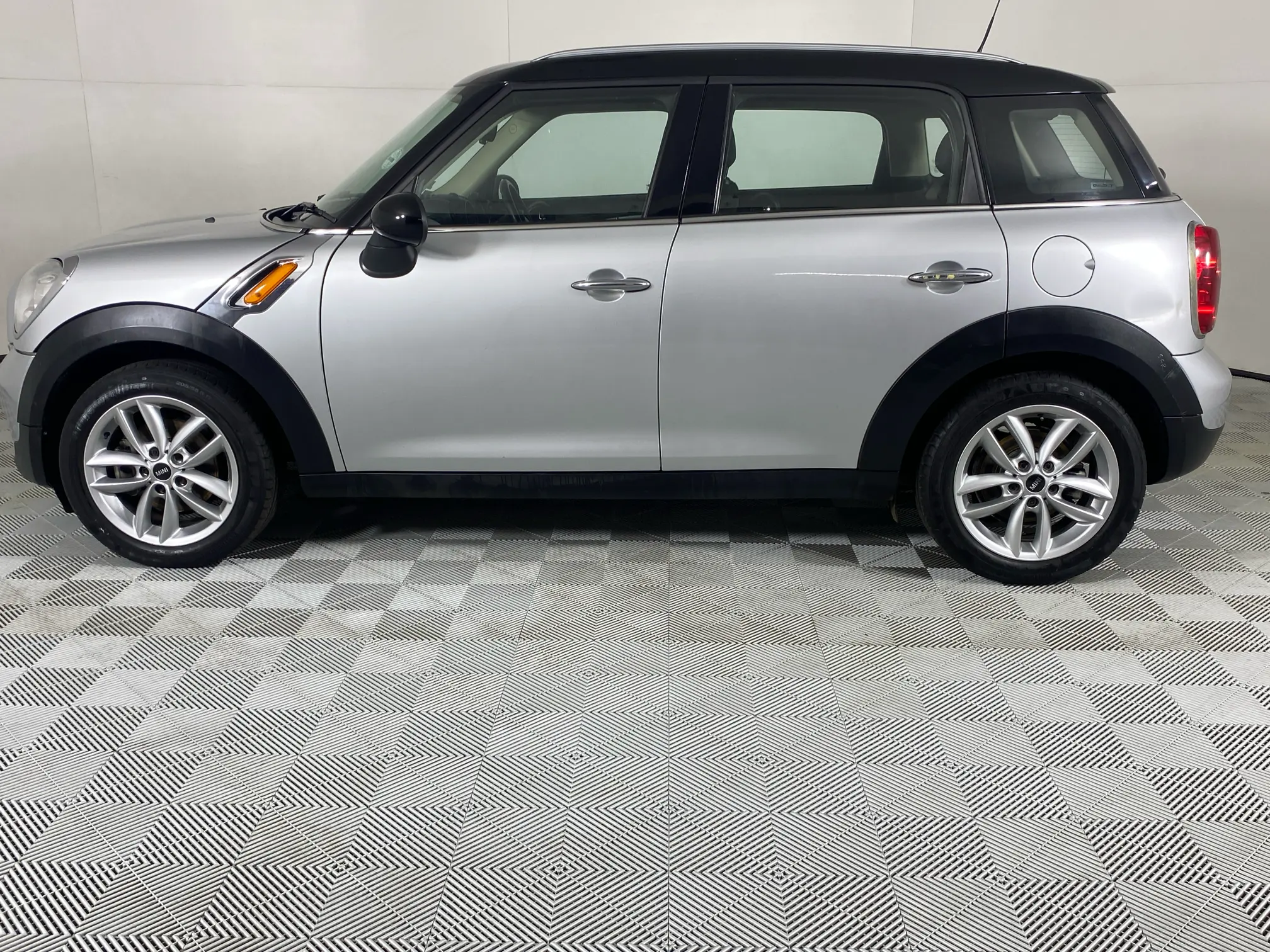 Used 2014 Mini Countryman Cooper Countryman for sale WeBuyCars
