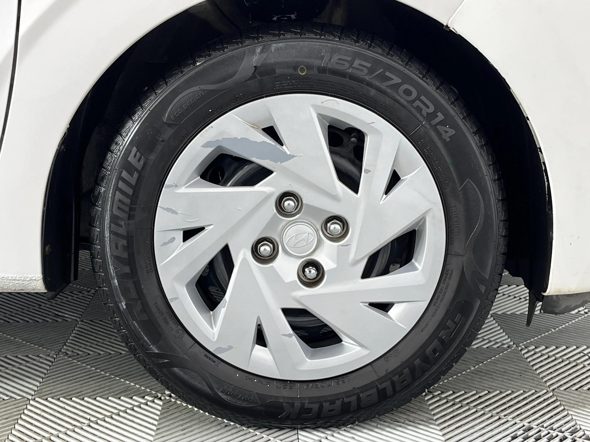 Hyundai Grand i10 1.0 Motion for sale in Mpumalanga - Nelspruit ...