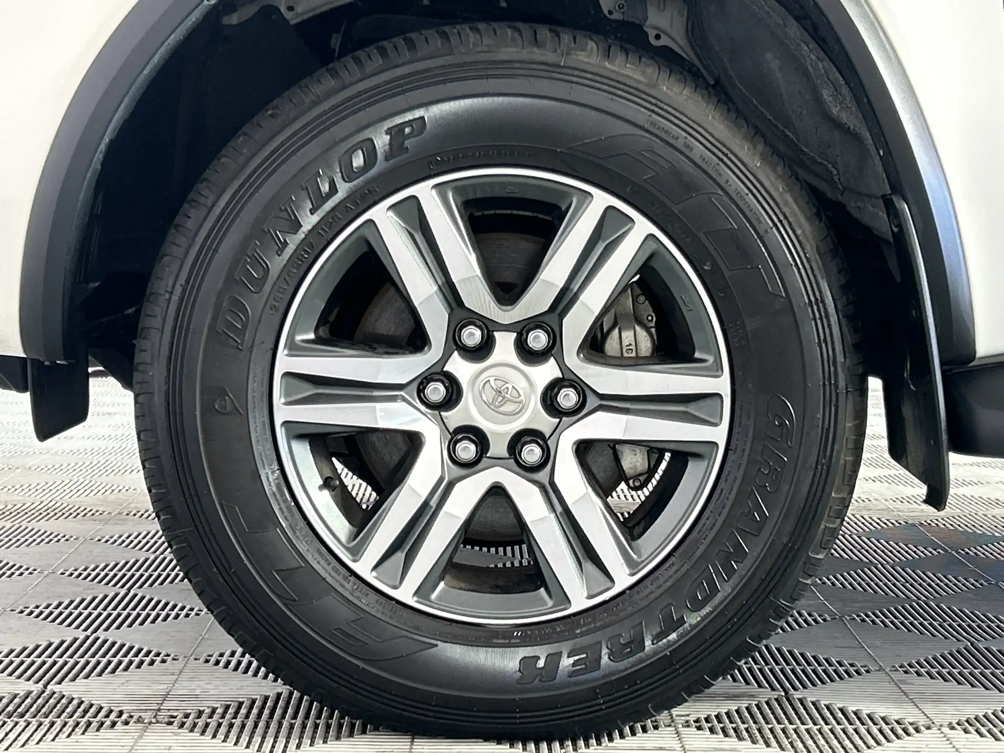 Toyota Fortuner