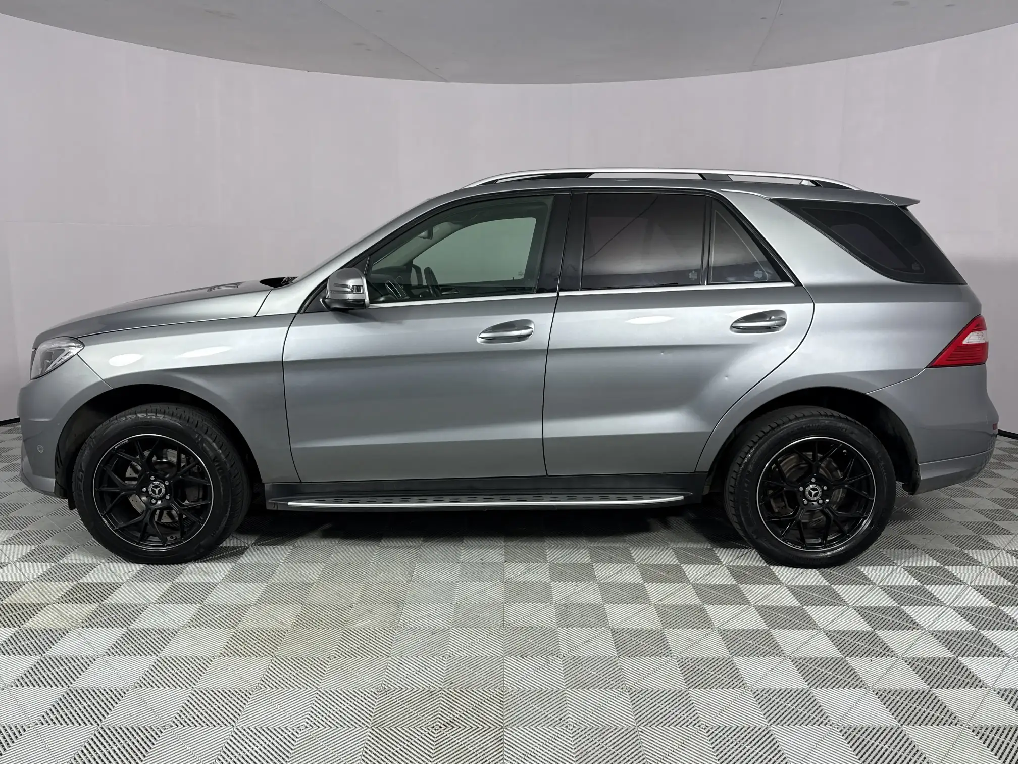 Mercedes-Benz M Class