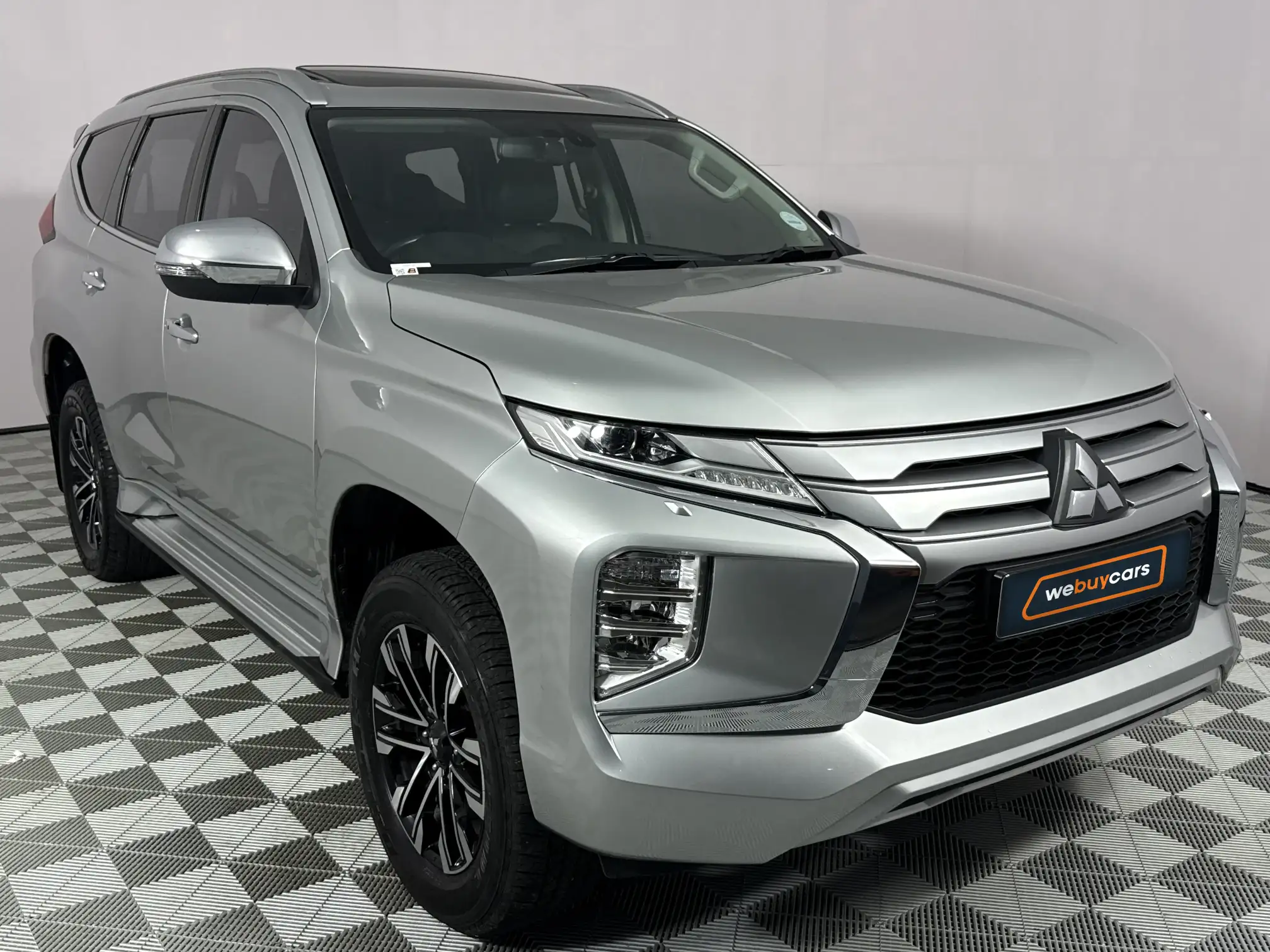 Mitsubishi Pajero Sport