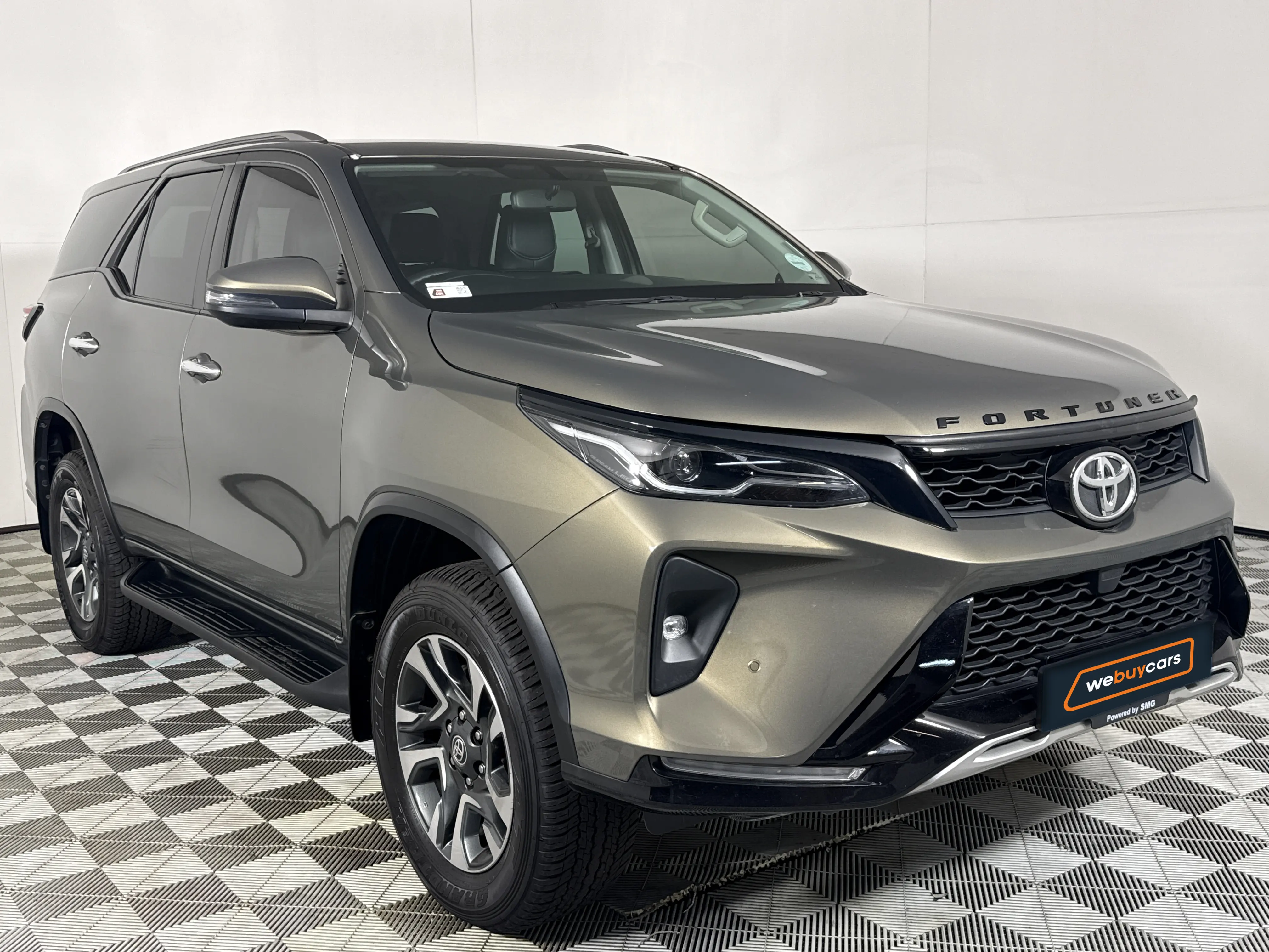 2023 Toyota Fortuner 2.4gd-6 4x4 Auto, photo 3