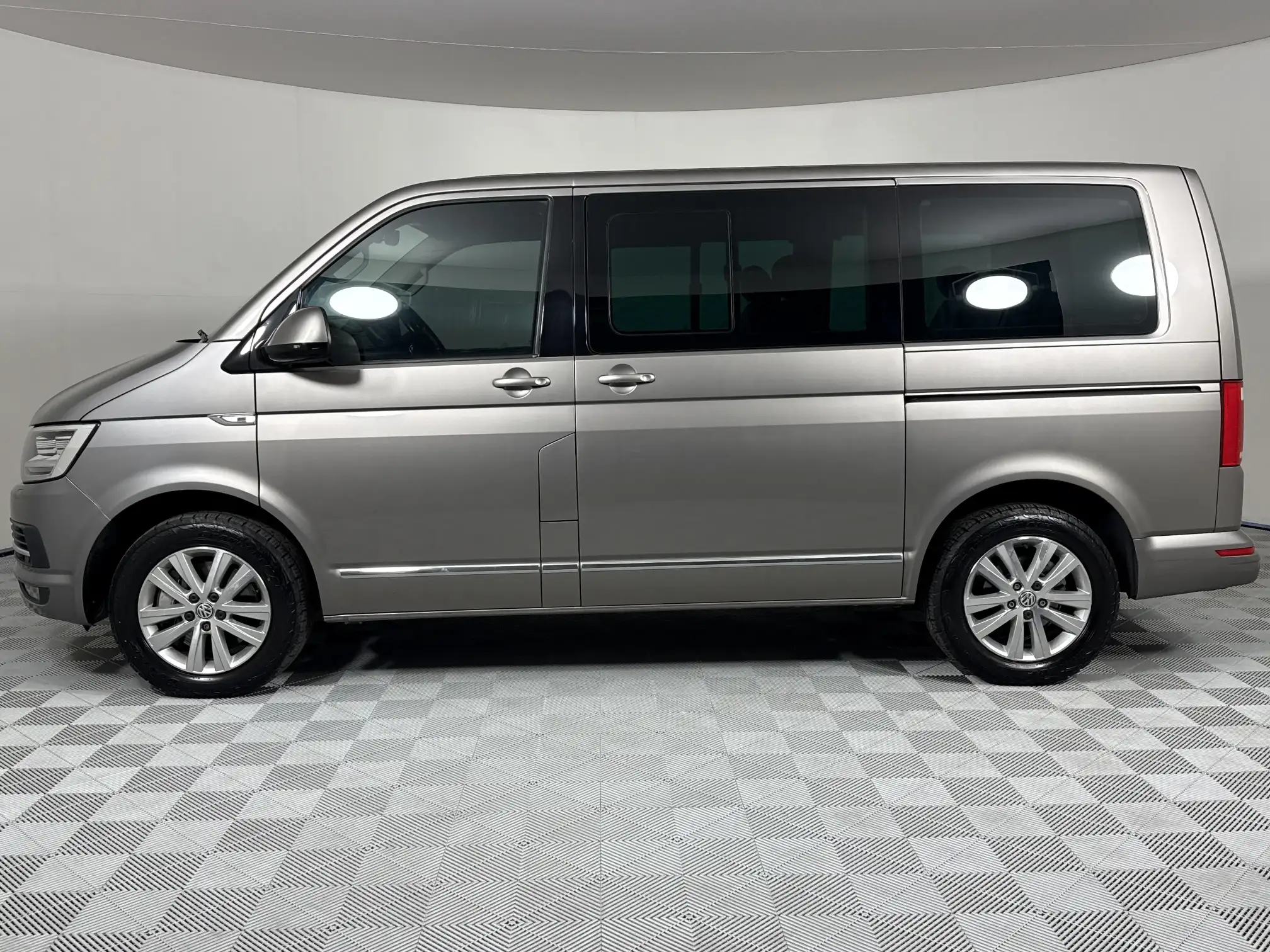 Volkswagen T6