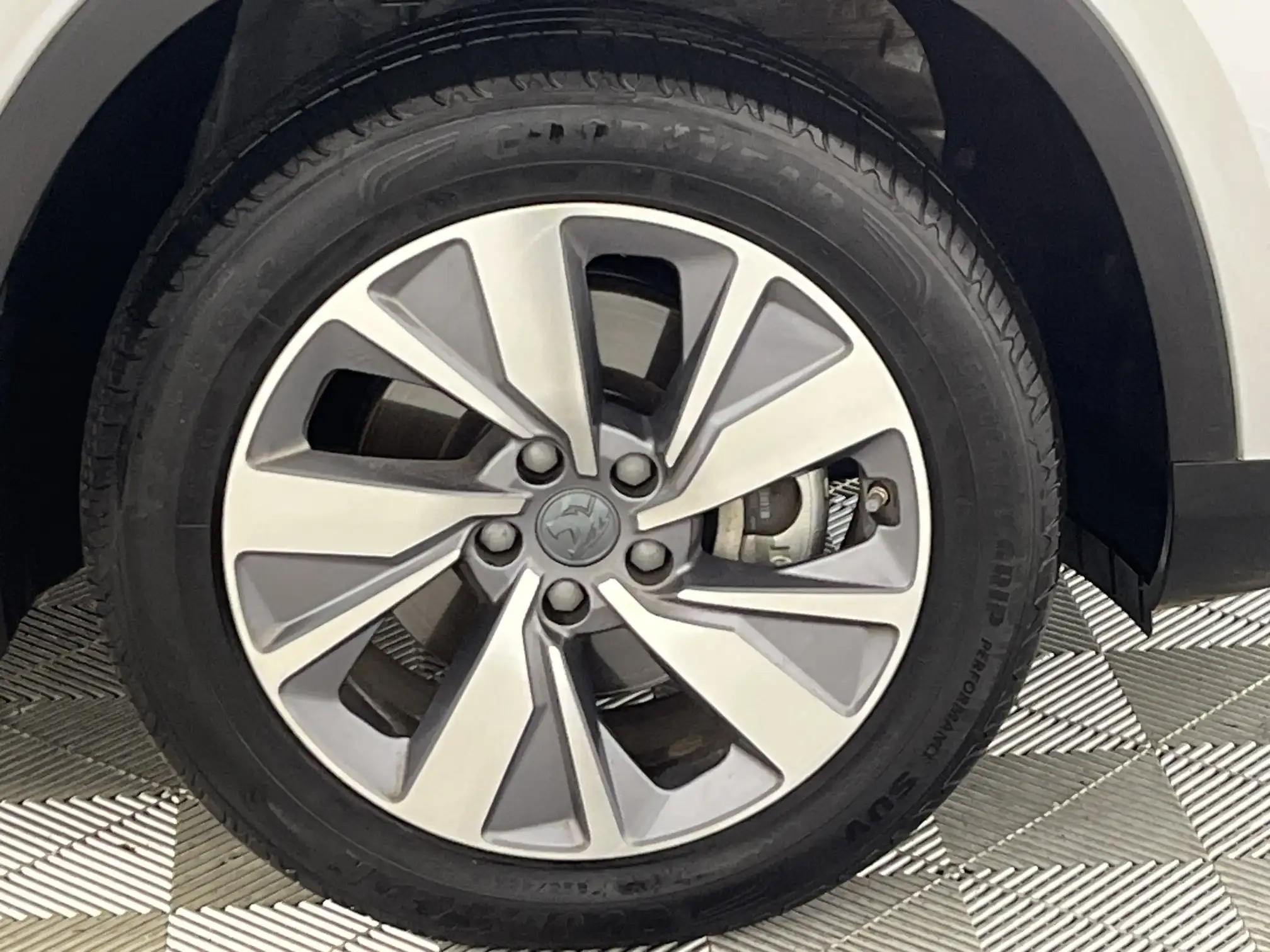 Proton X90