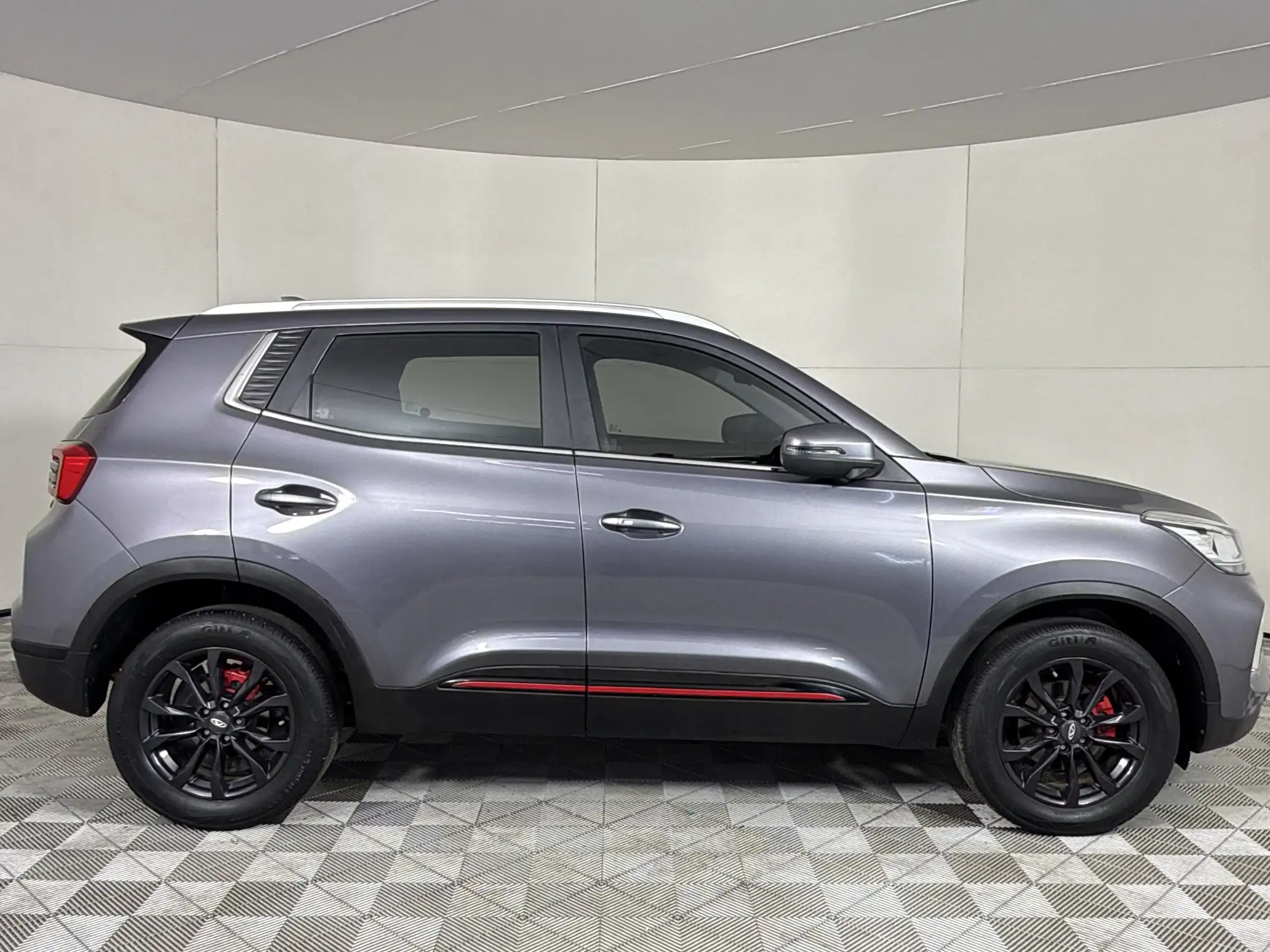 Chery Tiggo 4