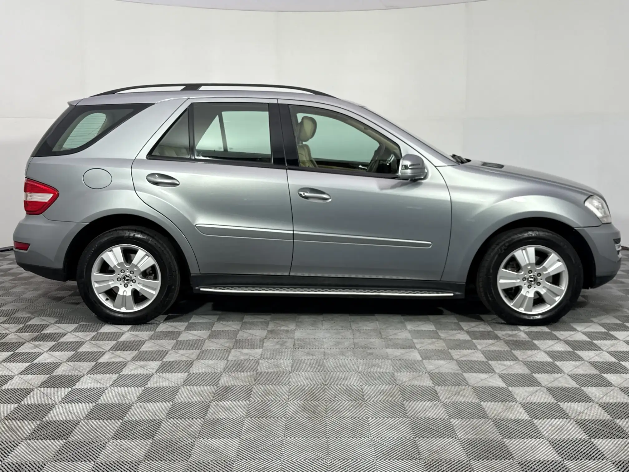 Mercedes-Benz M Class