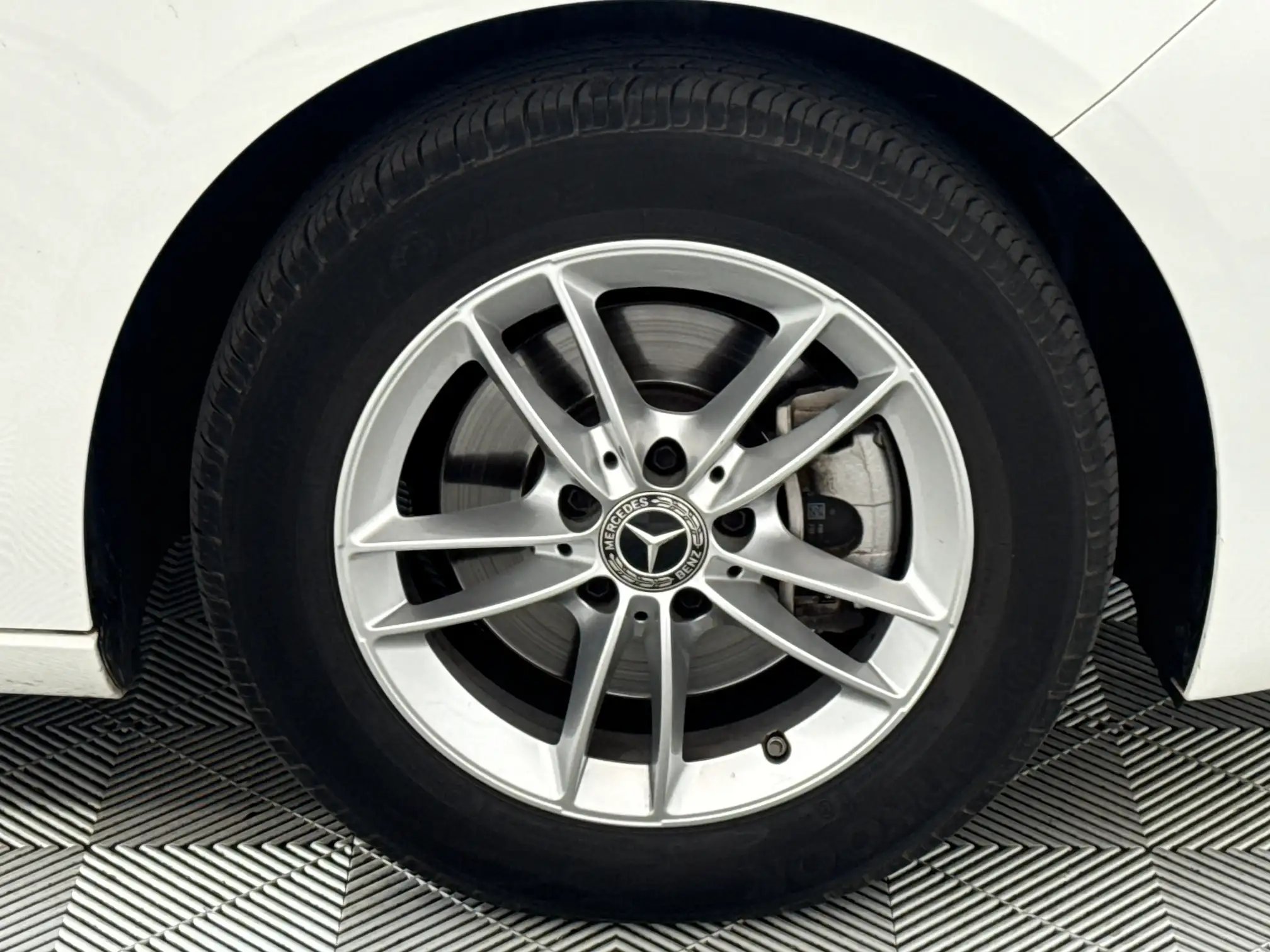 Mercedes-Benz B Class