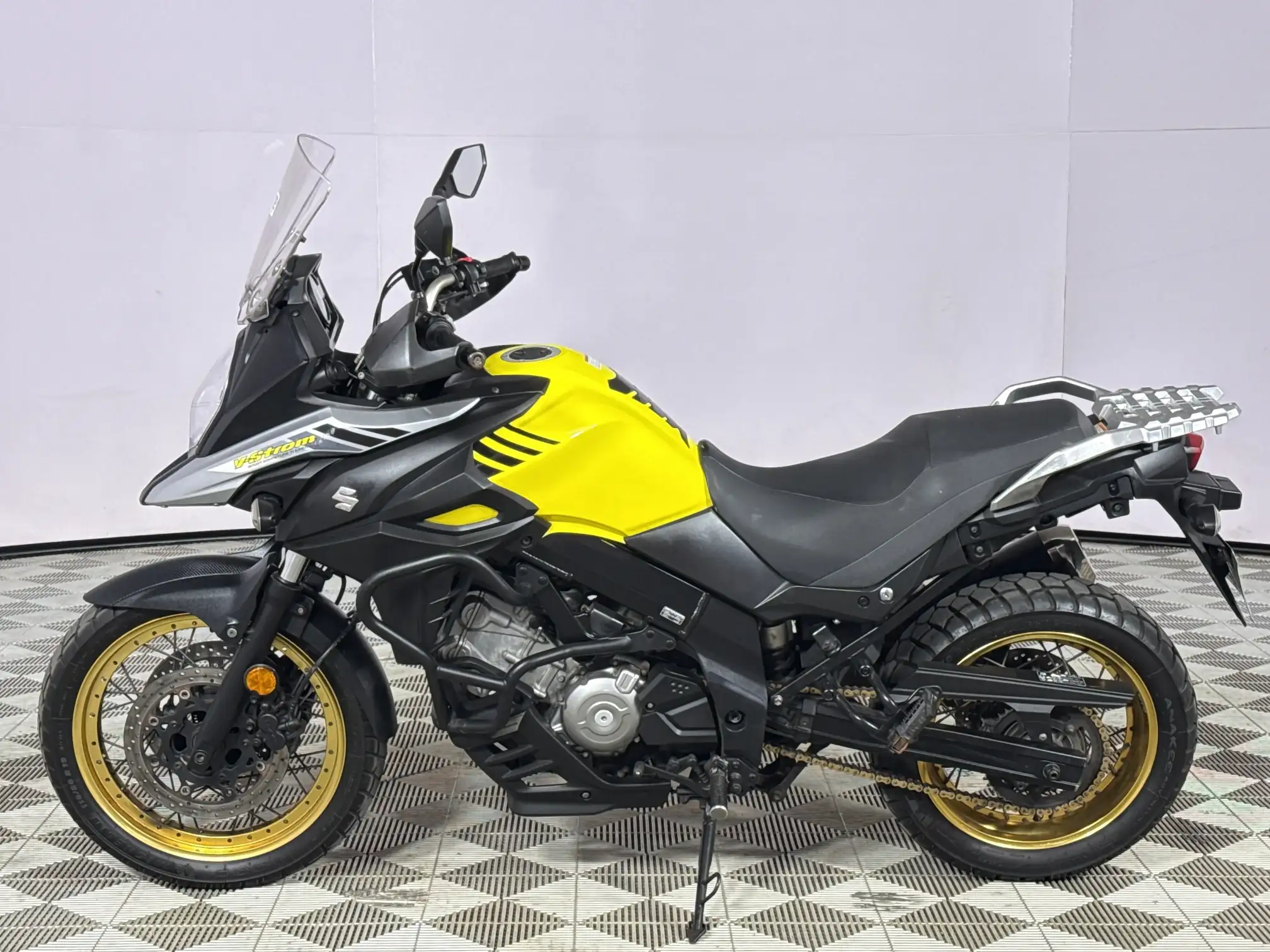 Suzuki DL