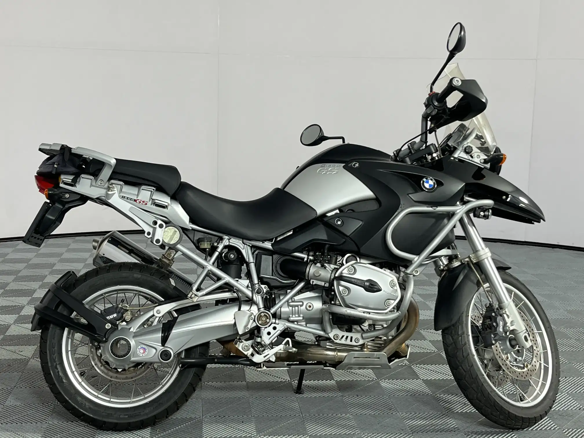 2006 BMW R Series