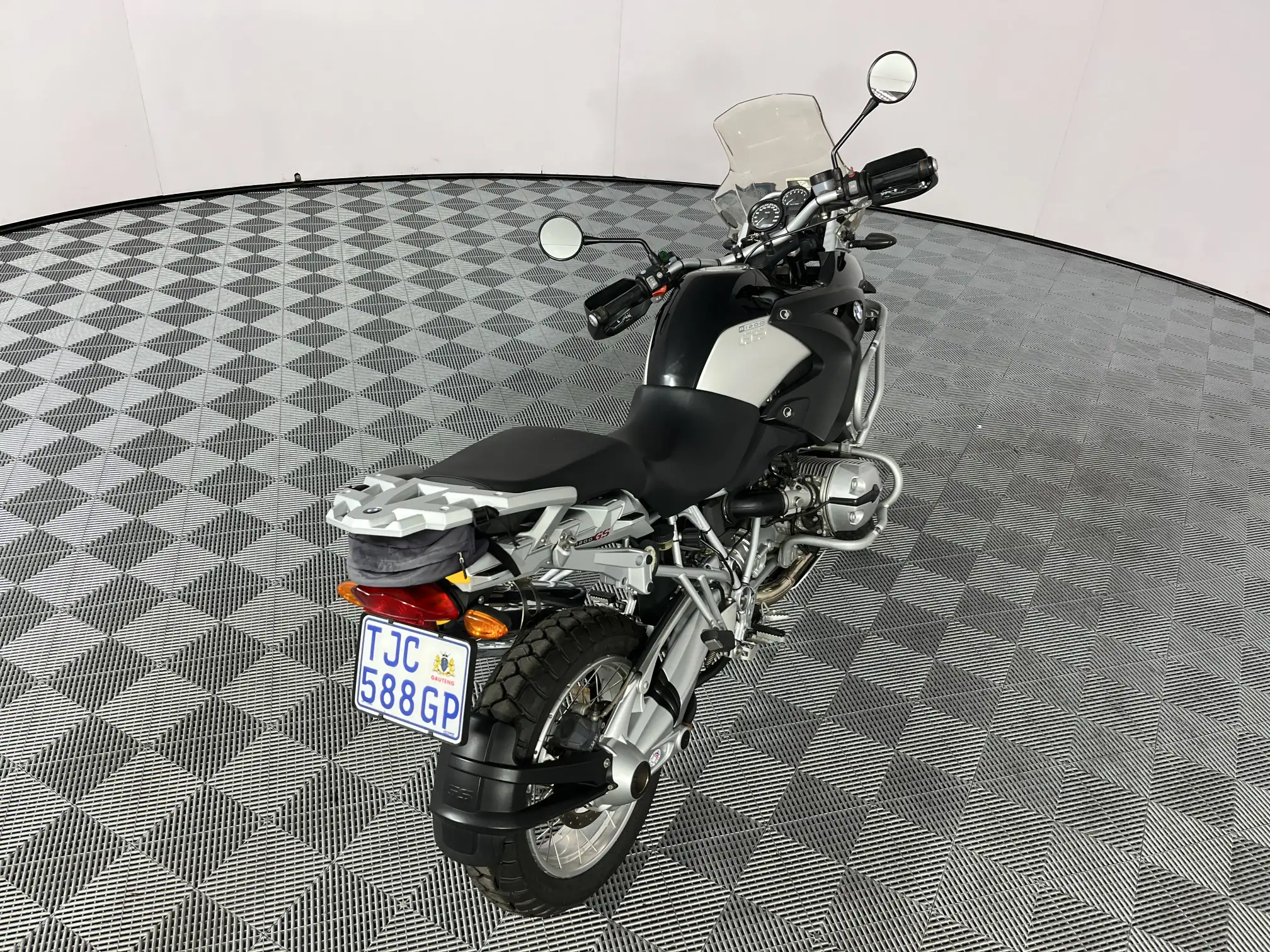 BMW R Series