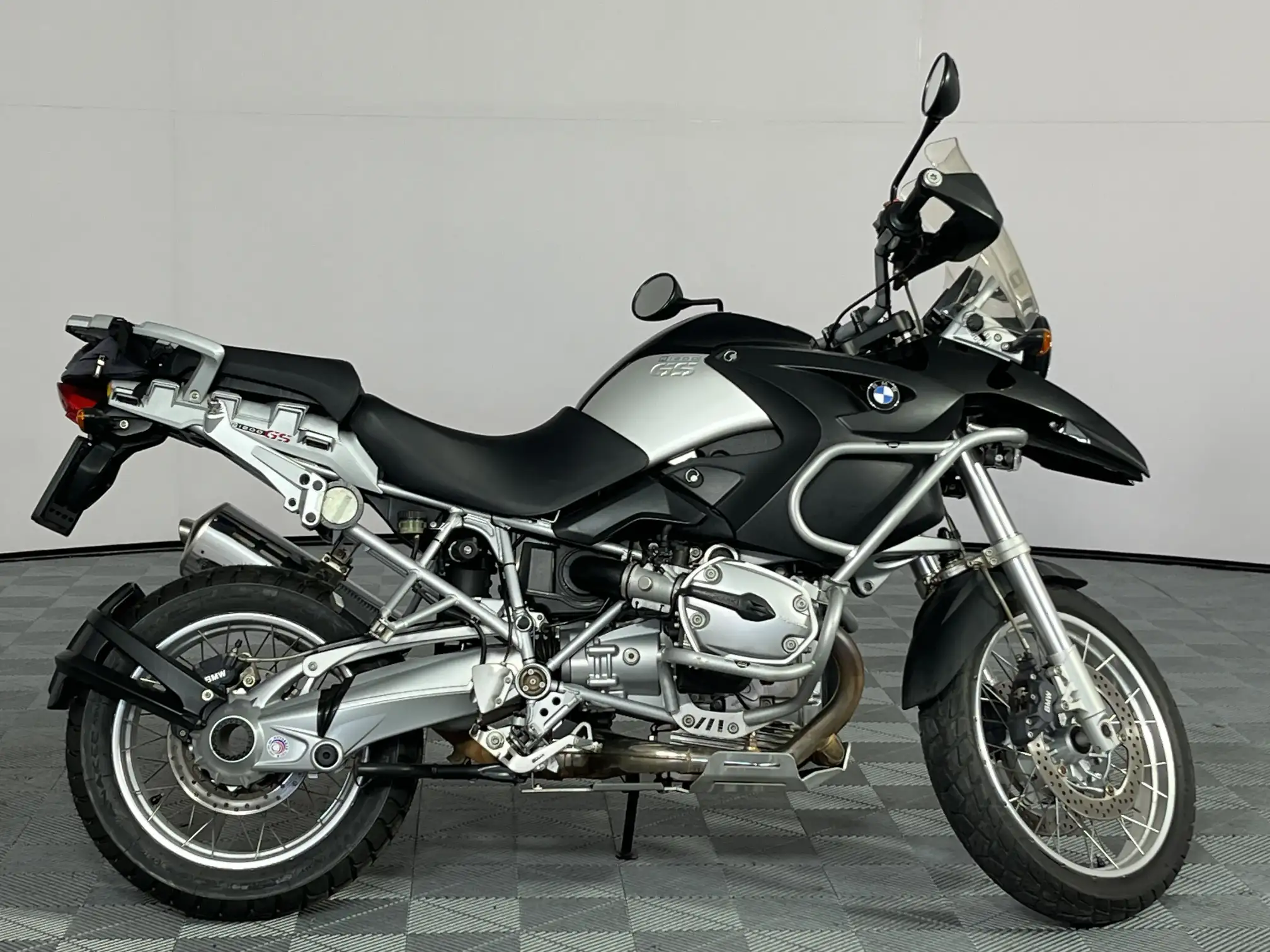 BMW R Series