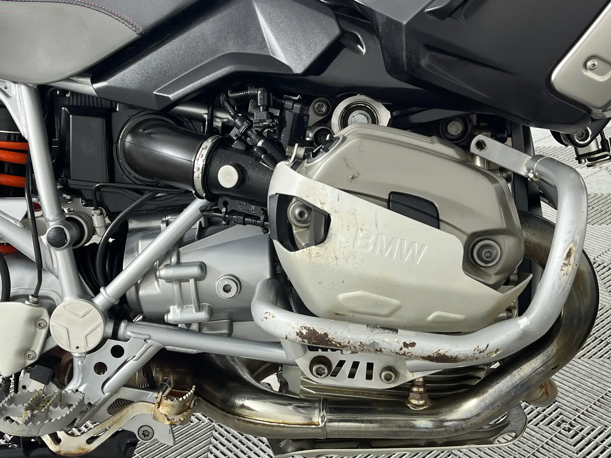 BMW R Series